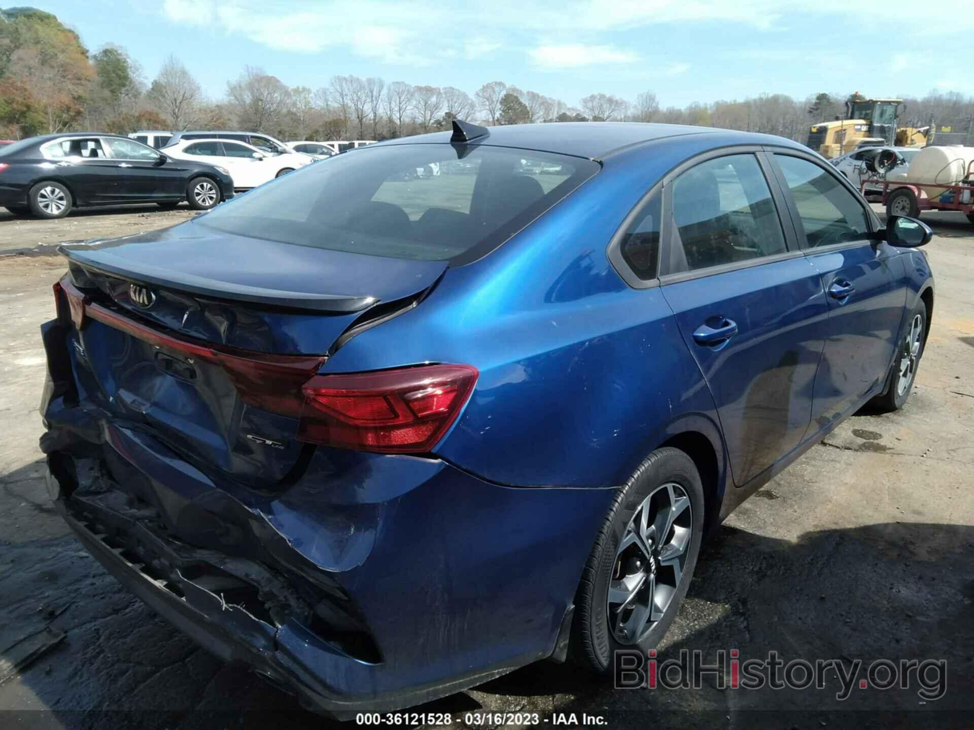 Report 3KPF24AD0LE232834 KIA FORTE 2020 Blue Gasoline - price and ...