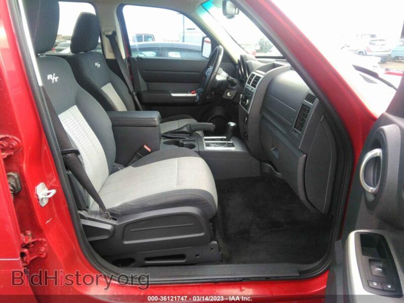 2007 Dodge NITRO (VIN 1D8GU58687W667576) — фото 5 из 12