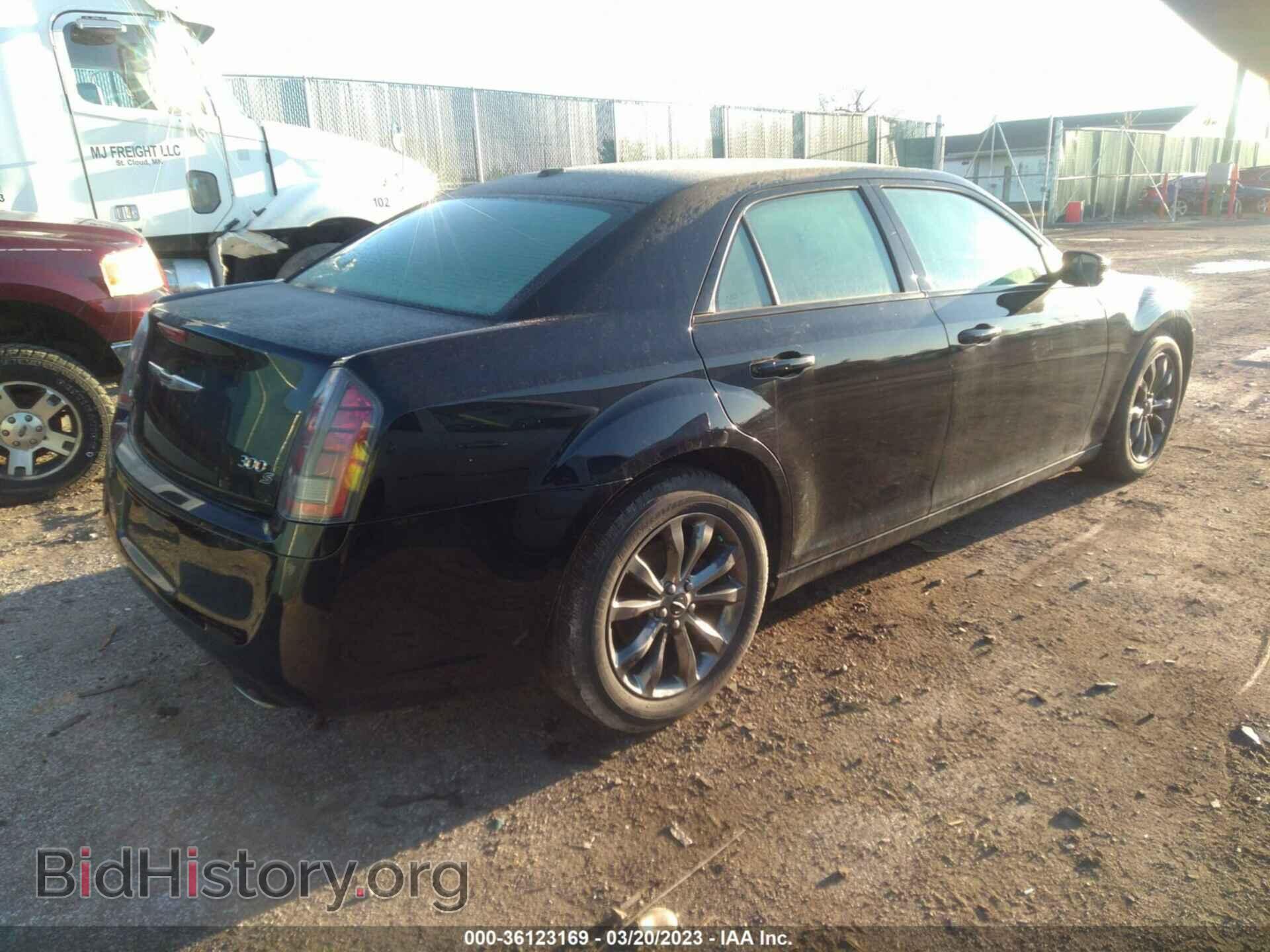 2014 CHRYSLER 300 - VIN: 2C3CCAGG7EH273764 - Фото 4