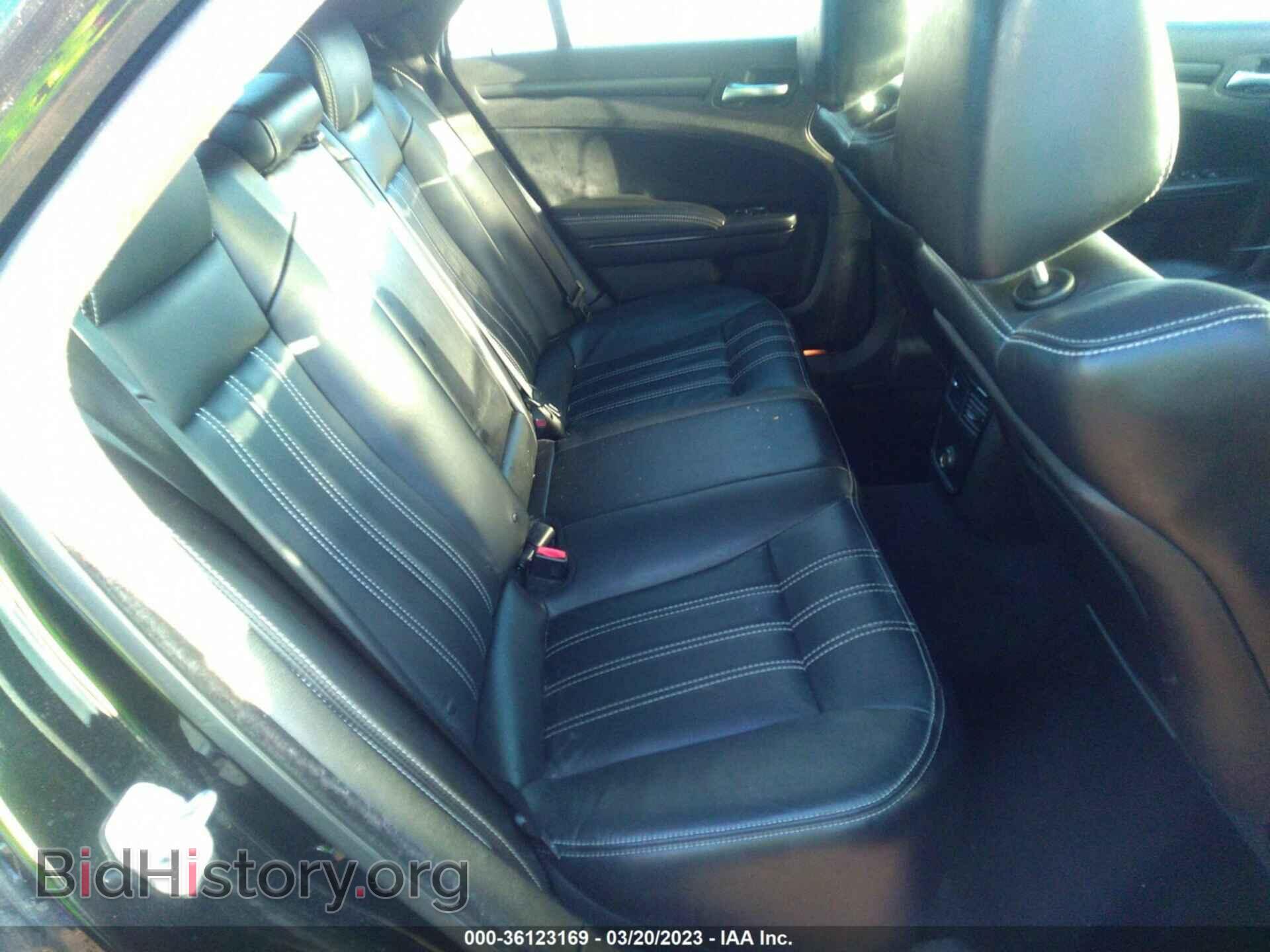 2014 CHRYSLER 300 - VIN: 2C3CCAGG7EH273764 - Фото 8