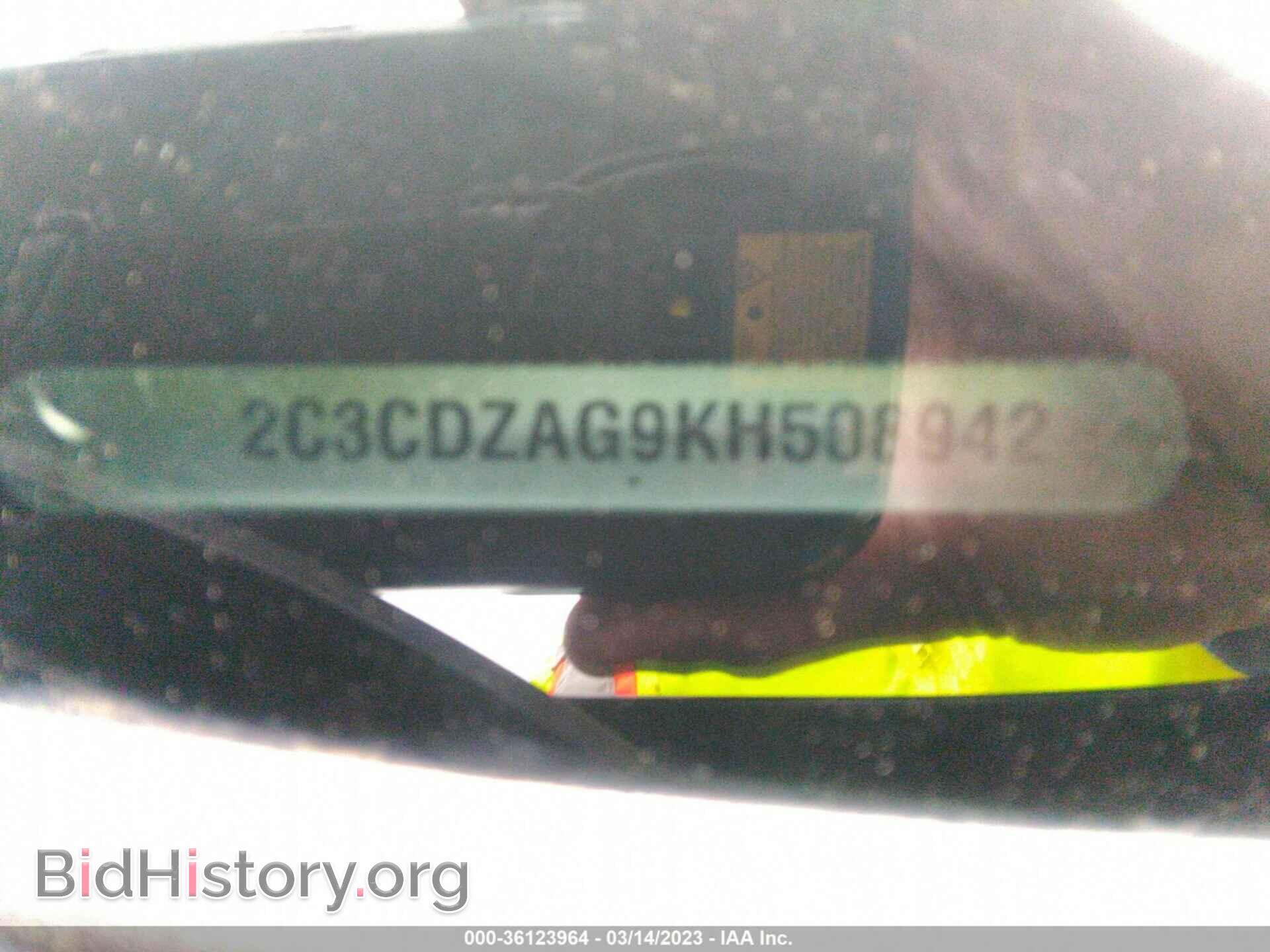 2019 DODGE CHALLENGER - VIN: 2C3CDZAG9KH508942 - Photo 9