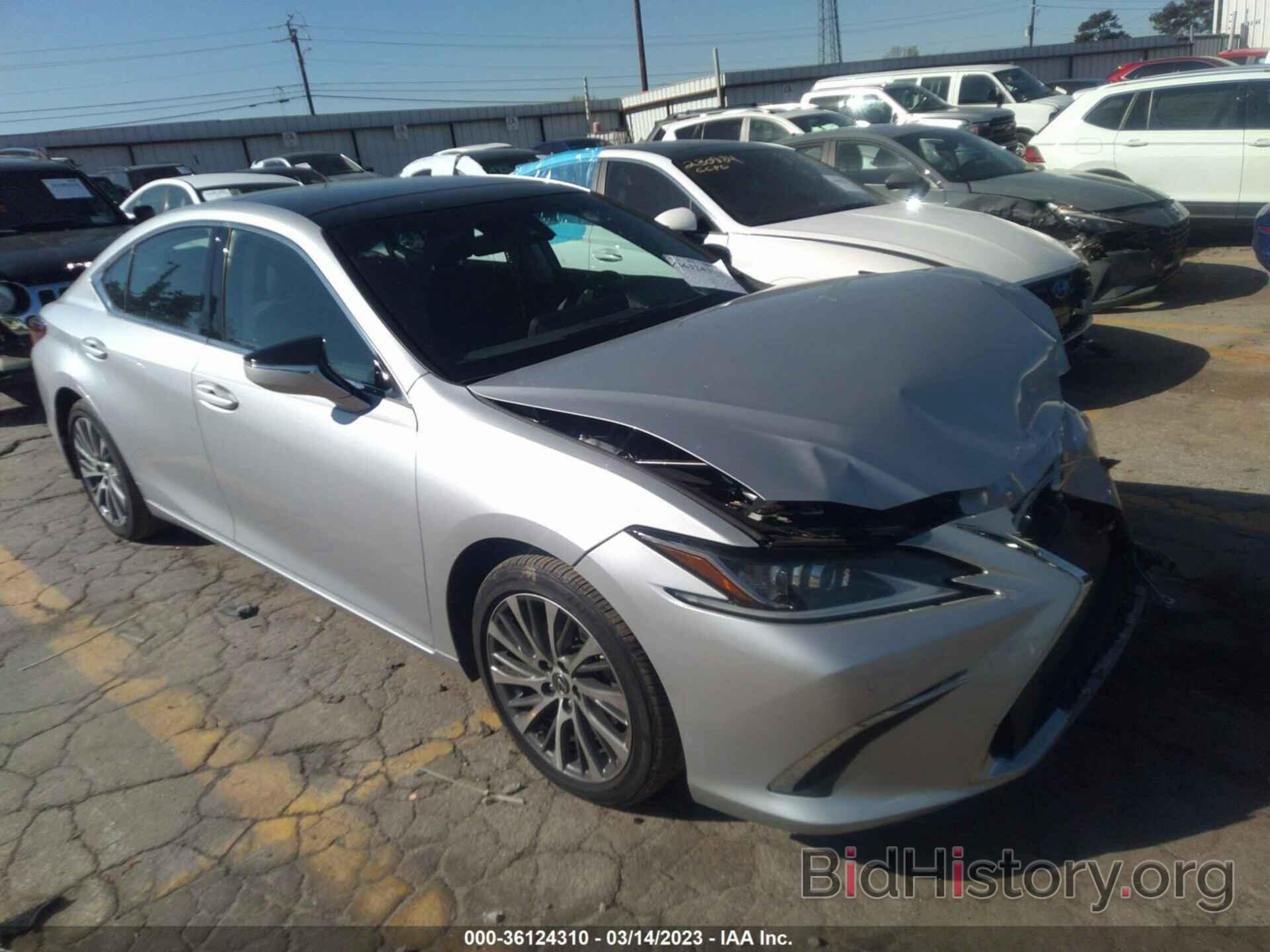 Photo 58ABZ1B15KU033781 - LEXUS ES 2019