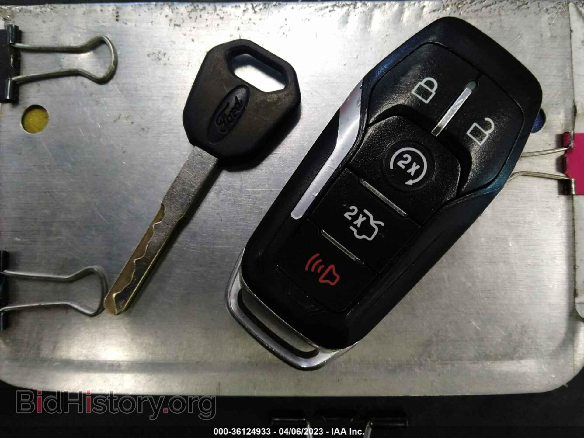 2016 FORD MUSTANG - VIN: 1FA6P8CF1G5241184 - Фото 11