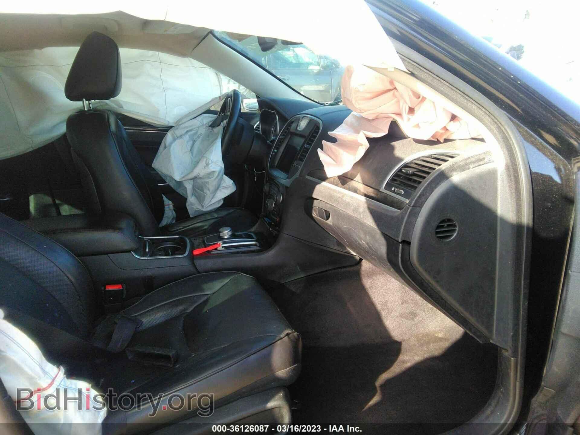 2017 CHRYSLER 300 - VIN: 2C3CCAEGXHH645802 - Фото 5