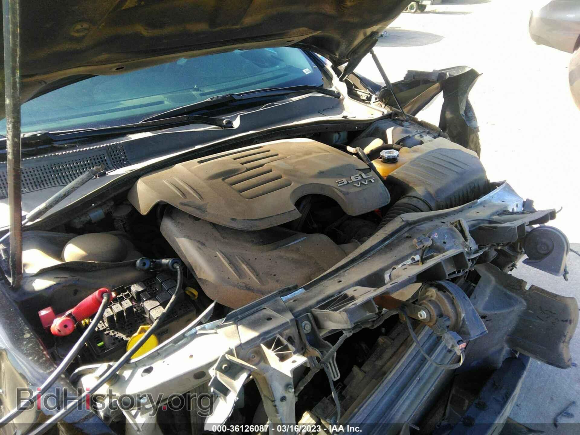 2017 CHRYSLER 300 - VIN: 2C3CCAEGXHH645802 - Фото 10