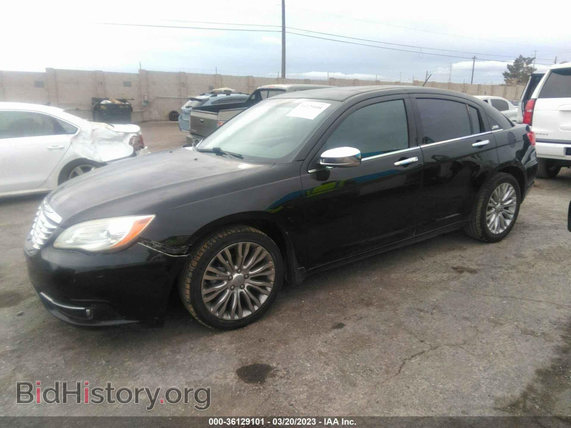 2012 CHRYSLER 200 - VIN: 1C3CCBCG8CN202833 - Фото 2