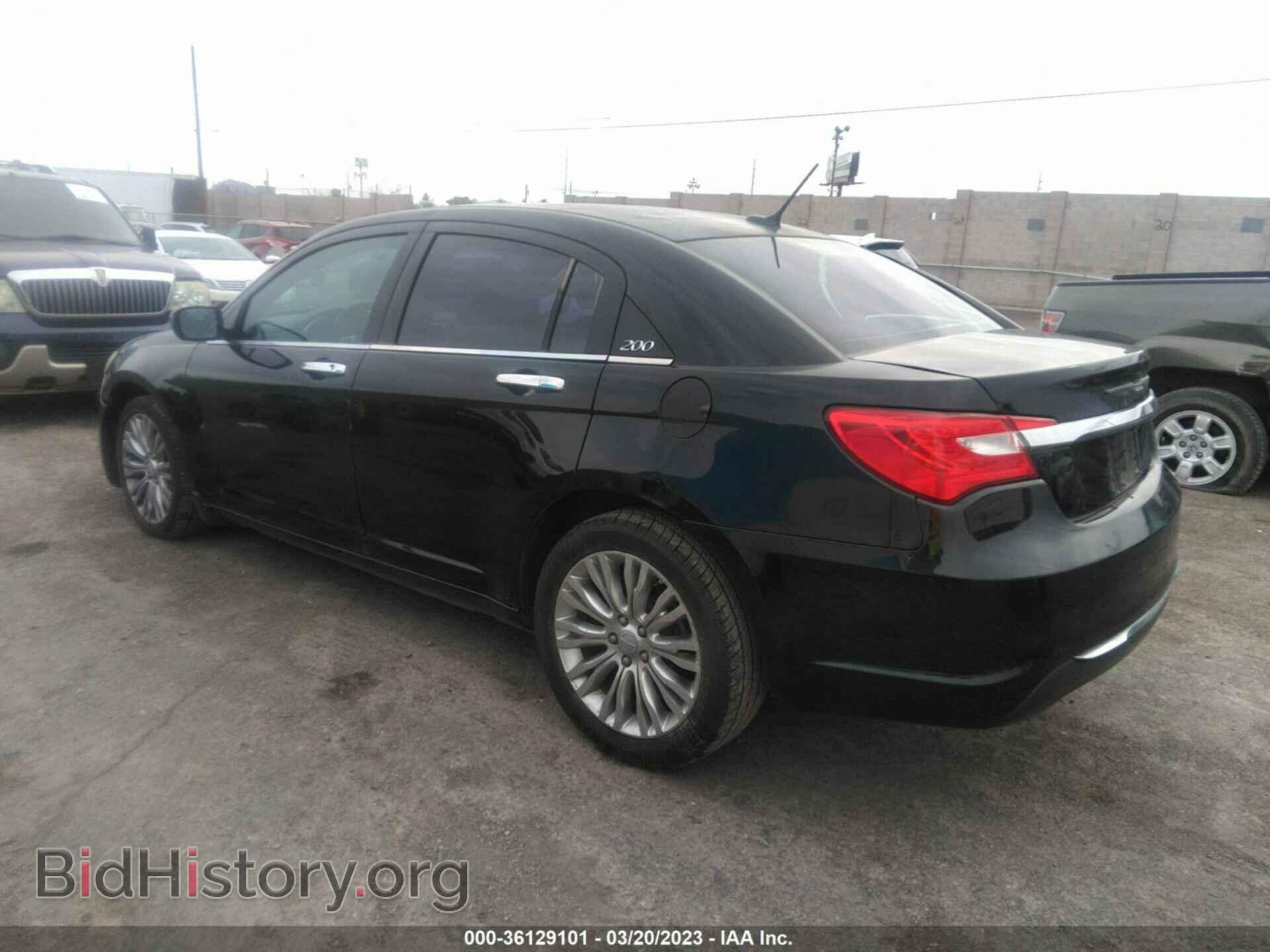 2012 CHRYSLER 200 - VIN: 1C3CCBCG8CN202833 - Фото 3