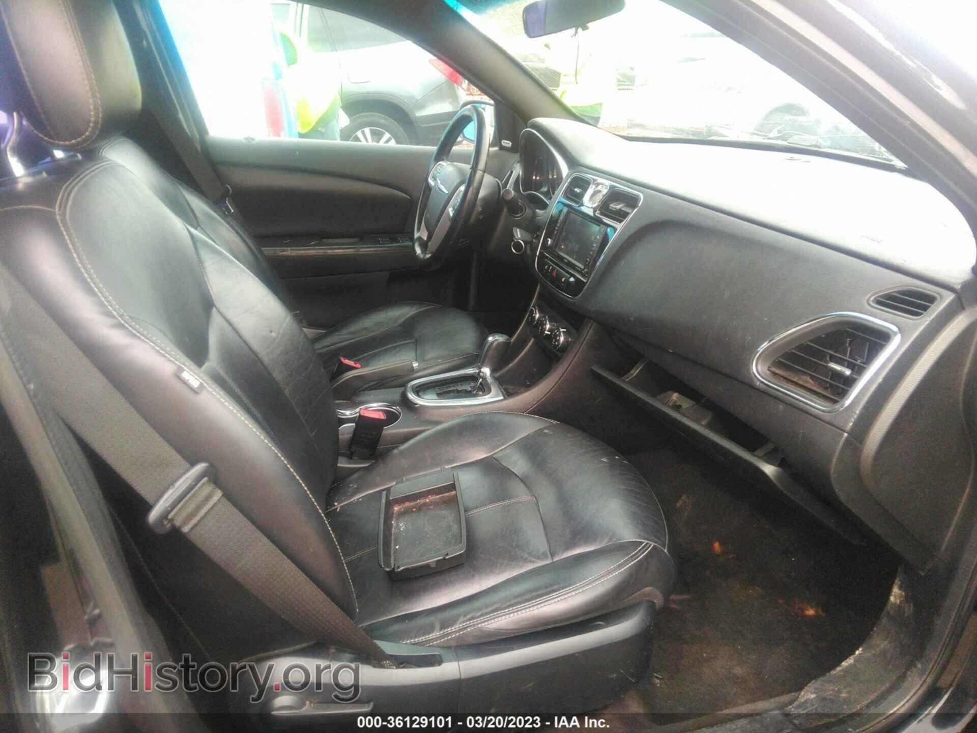 2012 CHRYSLER 200 - VIN: 1C3CCBCG8CN202833 - Фото 5