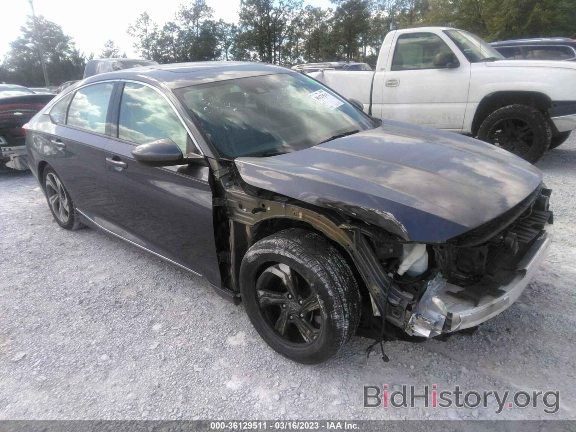 Photo 1HGCV1F43JA027382 - HONDA ACCORD SEDAN 2018