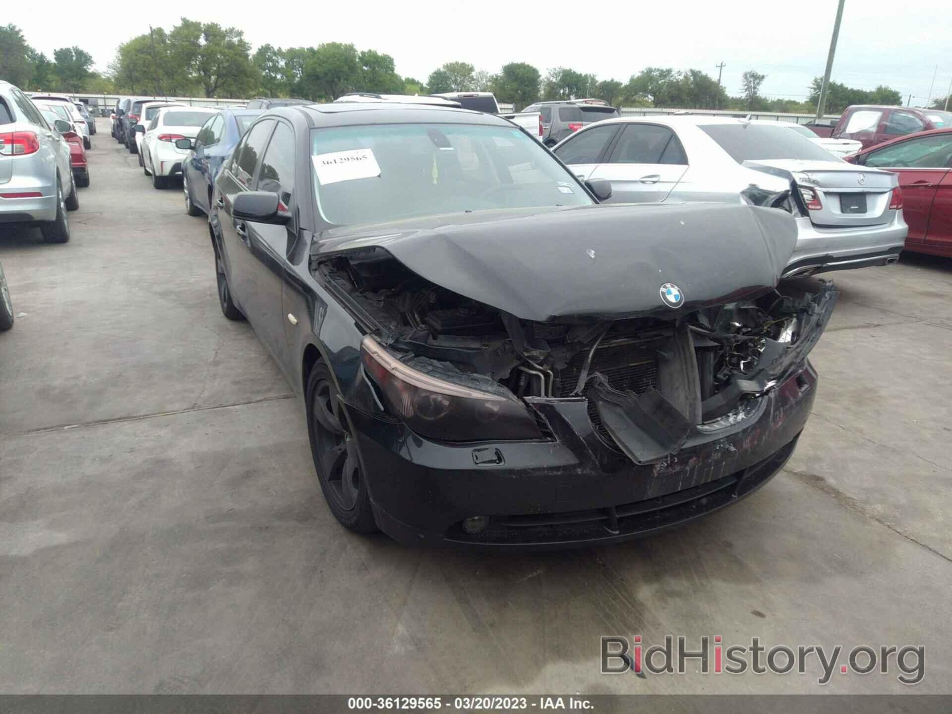 Photo WBANE535X7CW65442 - BMW 5 SERIES 2007