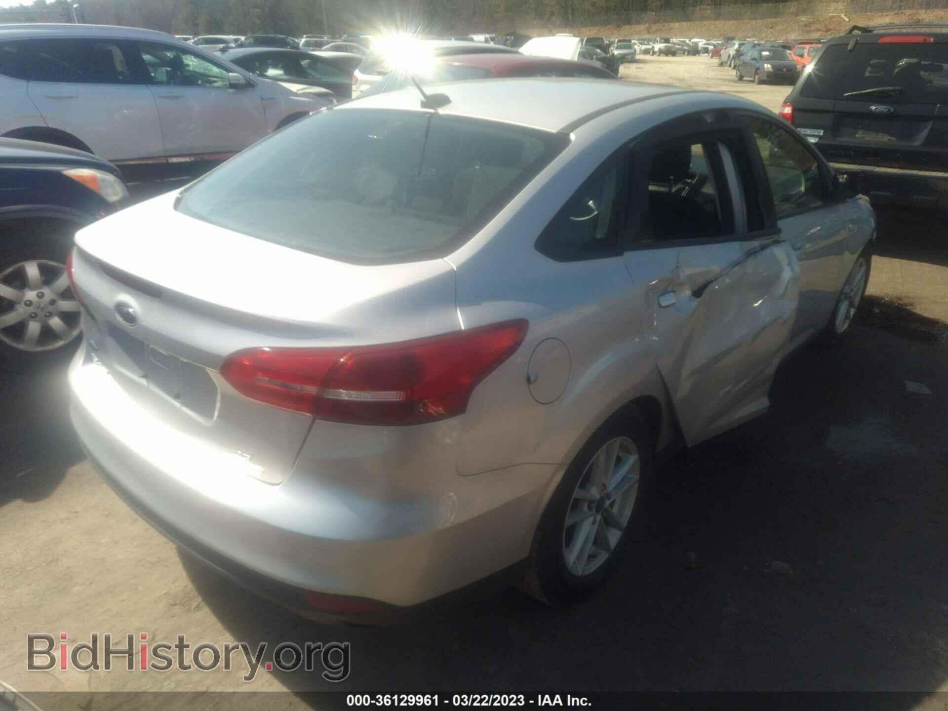 2015 FORD FOCUS - VIN: 1FADP3F2XFL295600 - Photo 4