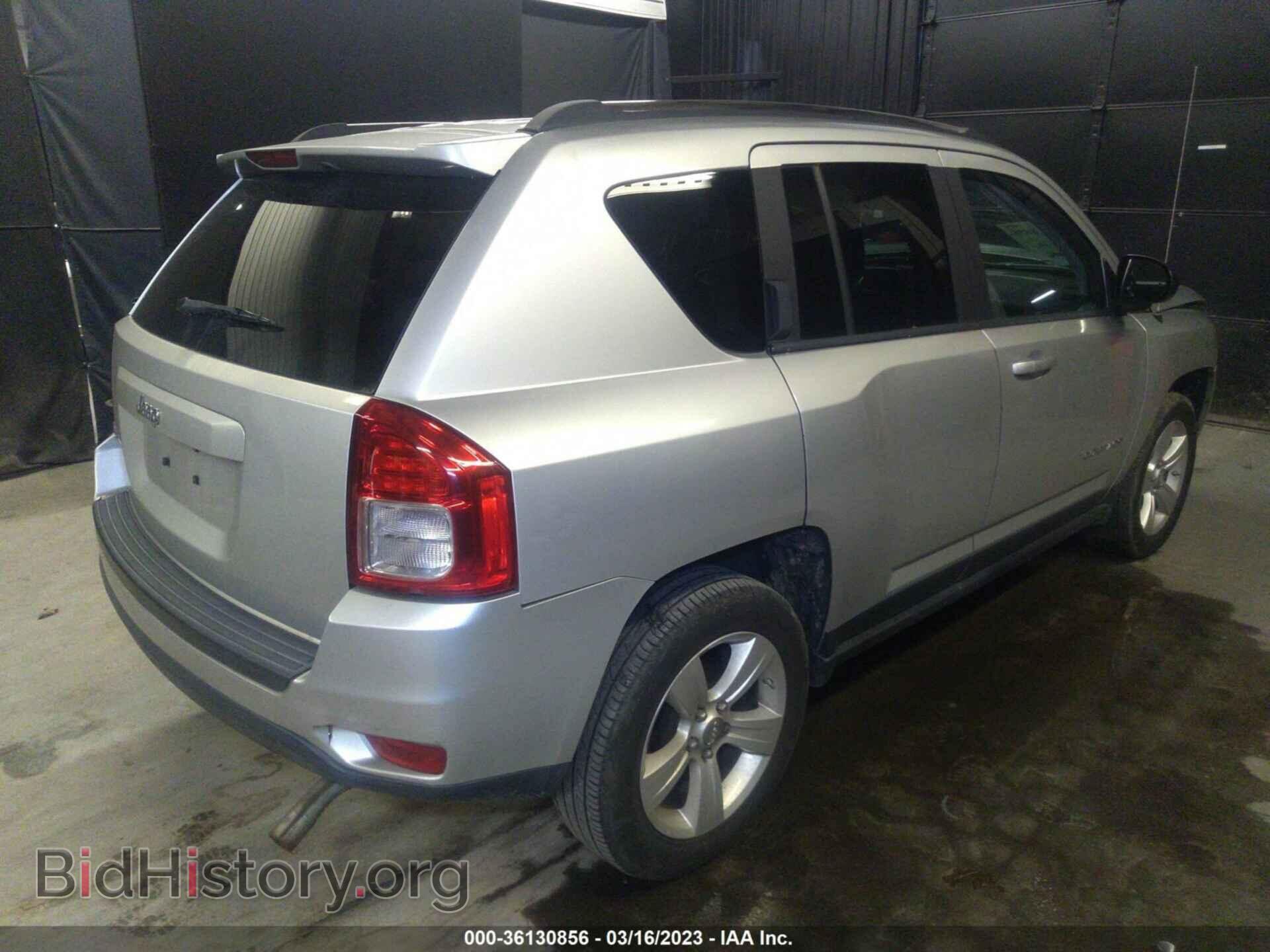 2012 JEEP COMPASS - VIN: 1C4NJDBB1CD559000 - Photo 4