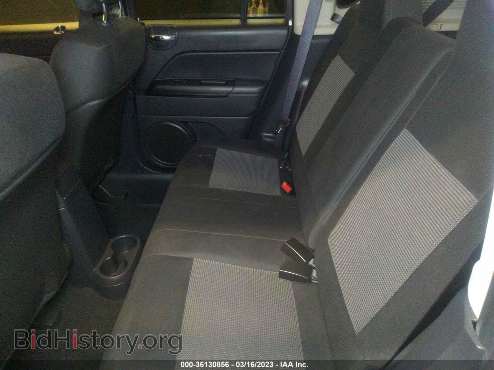 2012 JEEP COMPASS - VIN: 1C4NJDBB1CD559000 - Photo 8