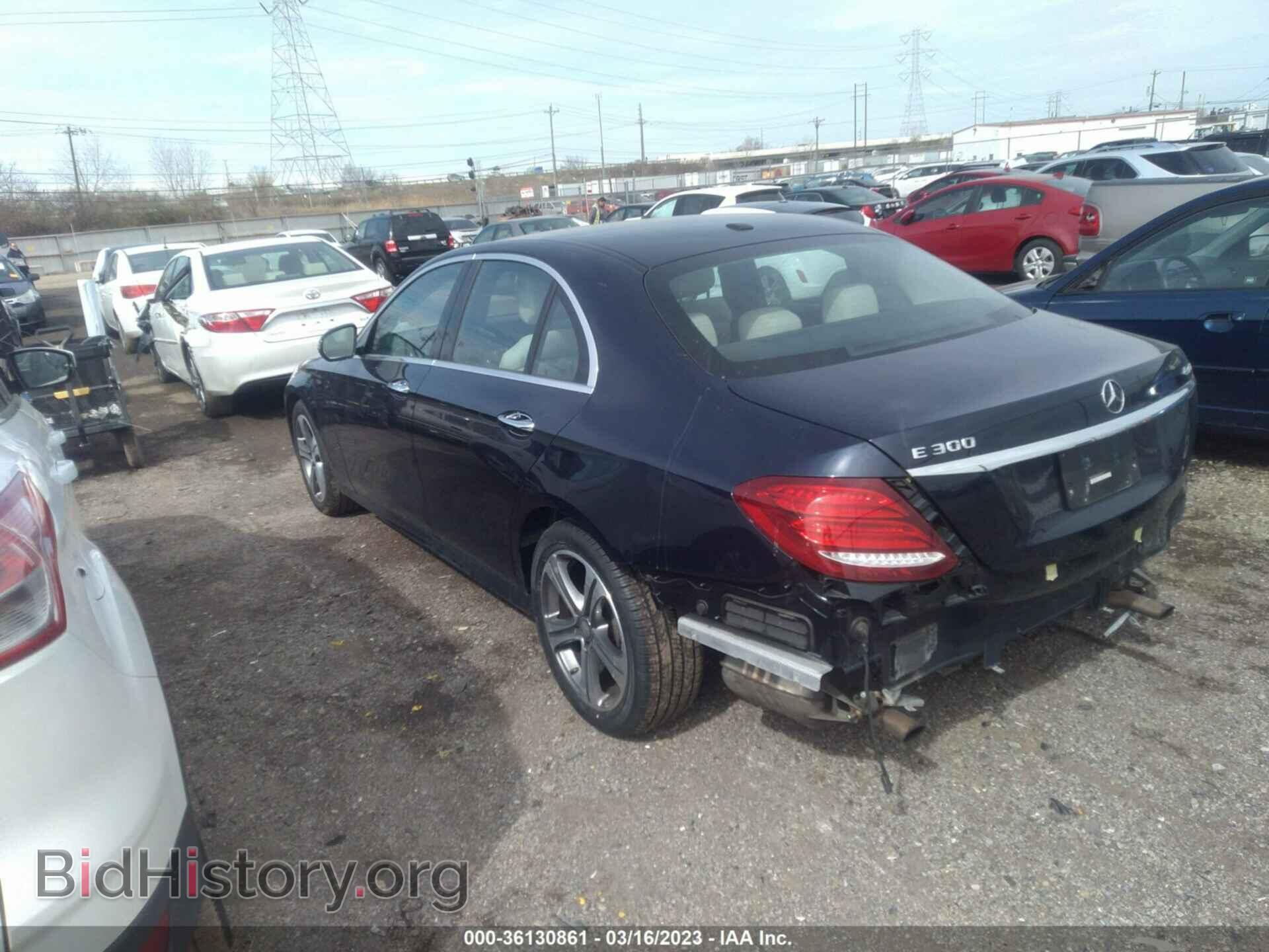 2017 MERCEDES-BENZ E-CLASS - VIN: WDDZF4KBXHA214517 - Фото 3