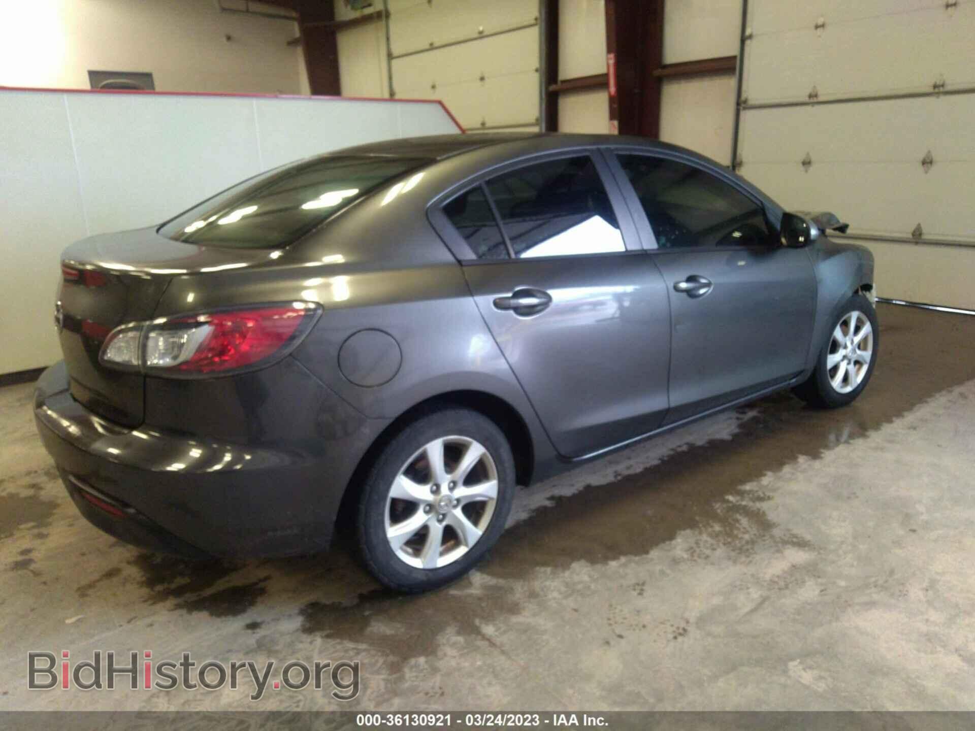 2011 MAZDA MAZDA3 - VIN: JM1BL1VF7B1447943 - Фото 4