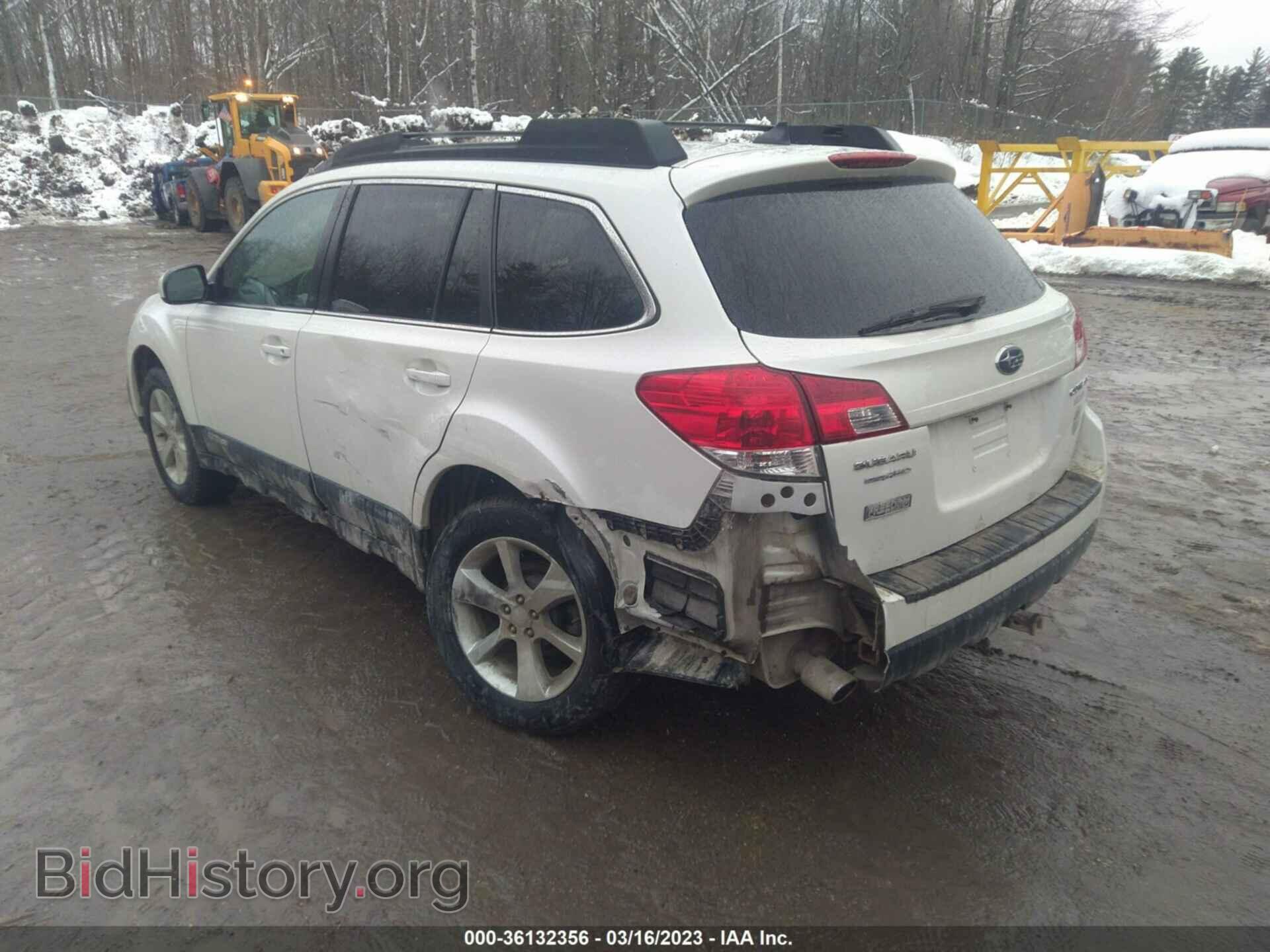 2014 SUBARU OUTBACK - VIN: 4S4BRBCC7E3250272 - Фото 3