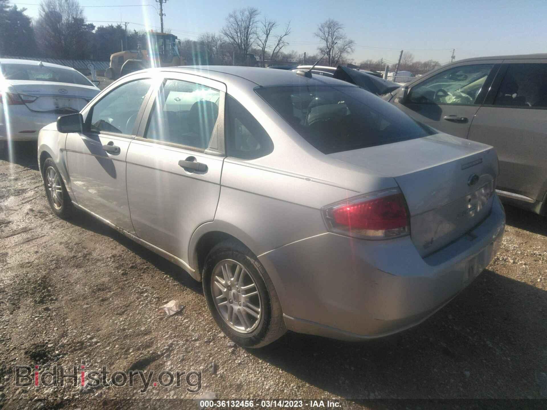 2009 FORD FOCUS - VIN: 1FAHP35NX9W138780 - Фото 3