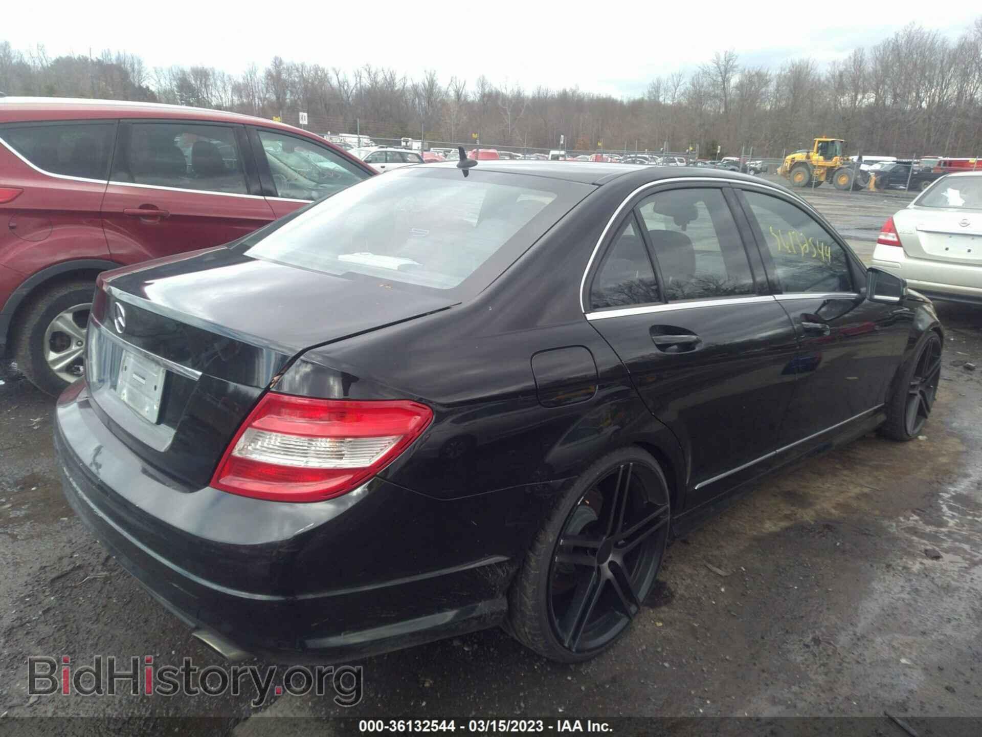 2011 MERCEDES-BENZ C-CLASS - VIN: WDDGF8BB7BR143039 - Фото 4