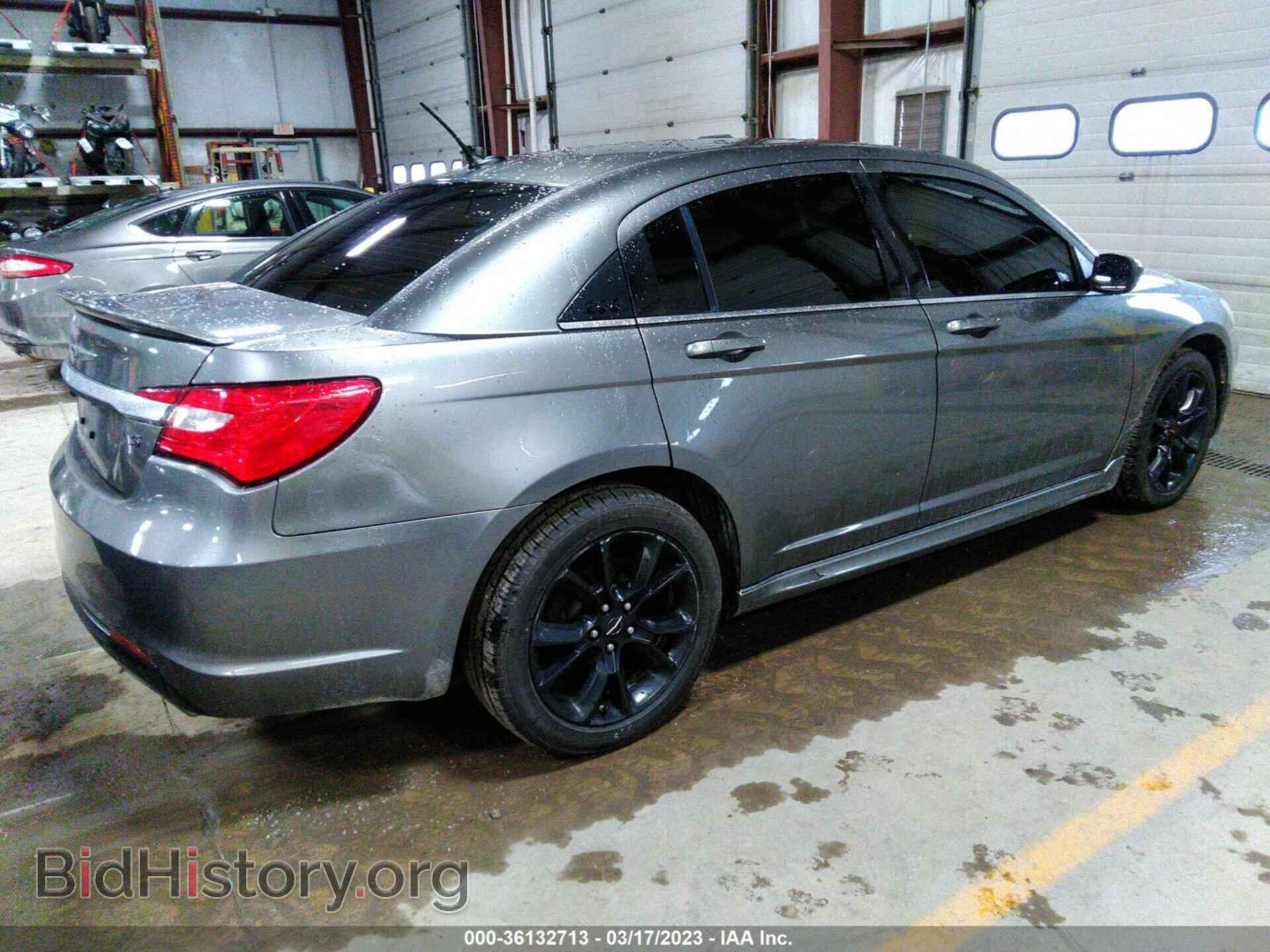 2013 CHRYSLER 200 - VIN: 1C3CCBCG4DN719631 - Photo 4