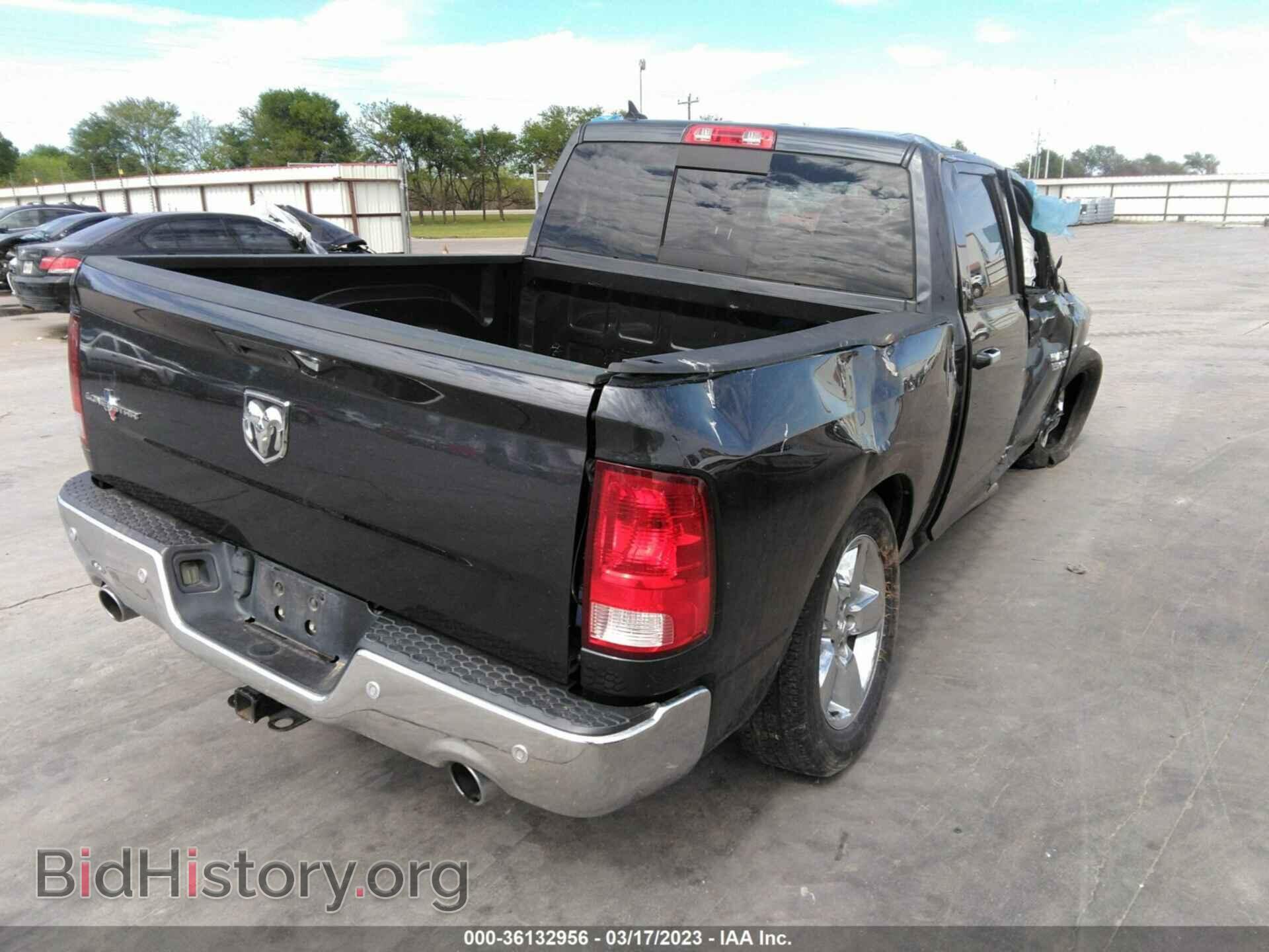 2017 RAM 1500 - VIN: 1C6RR6LT9HS506276 - Photo 4