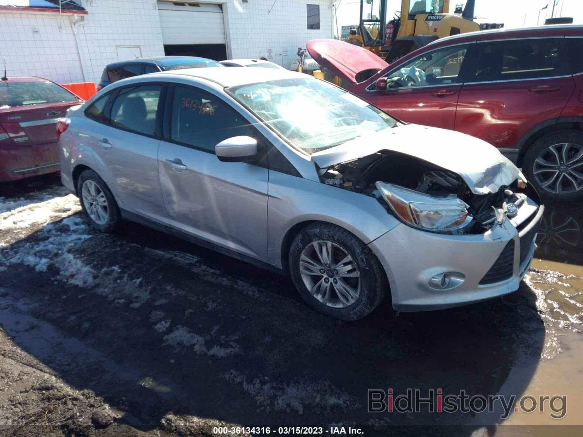 Photo 1FAHP3F2XCL224345 - FORD FOCUS 2012
