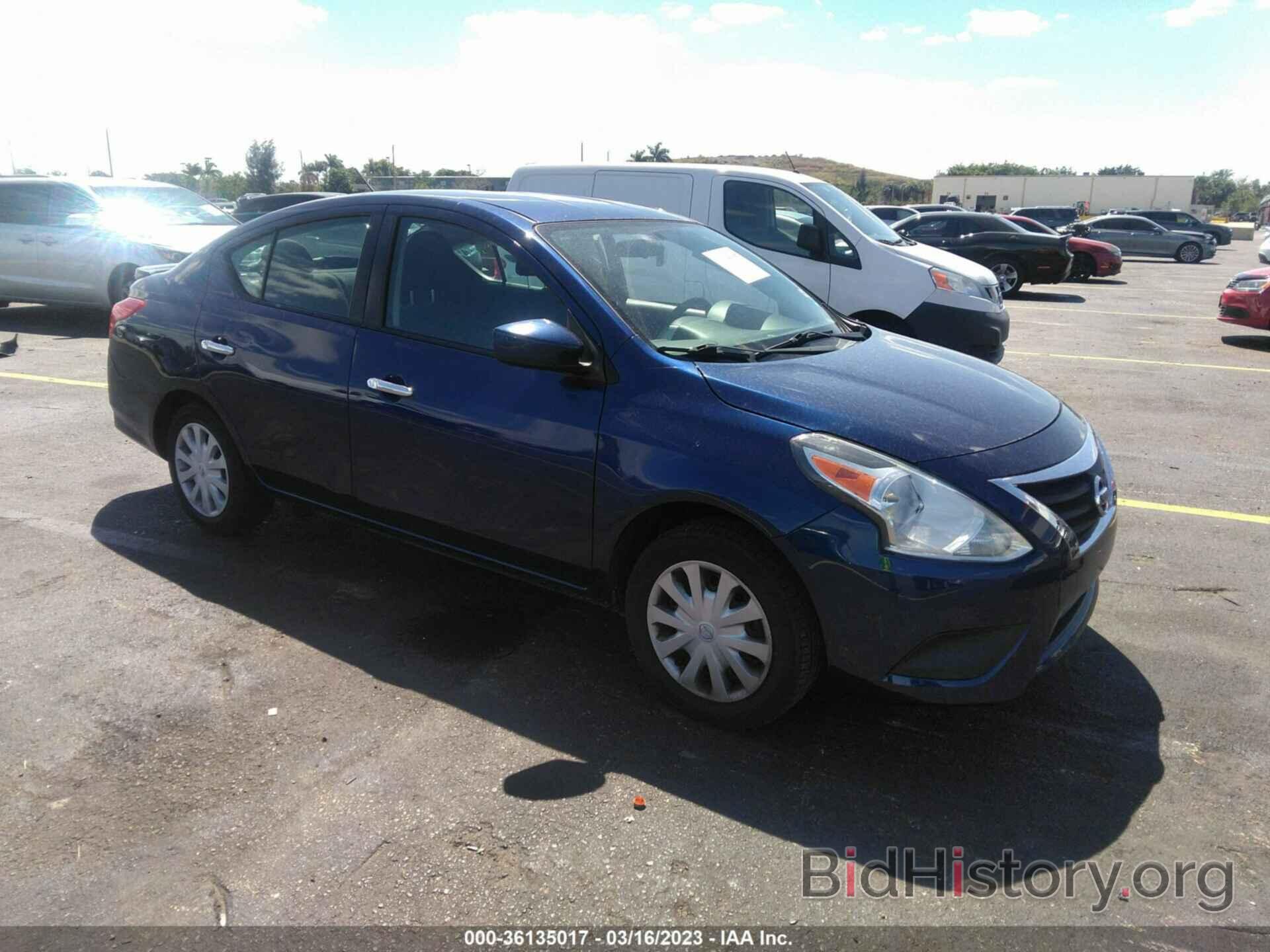 Photo 3N1CN7AP0JL806303 - NISSAN VERSA SEDAN 2018