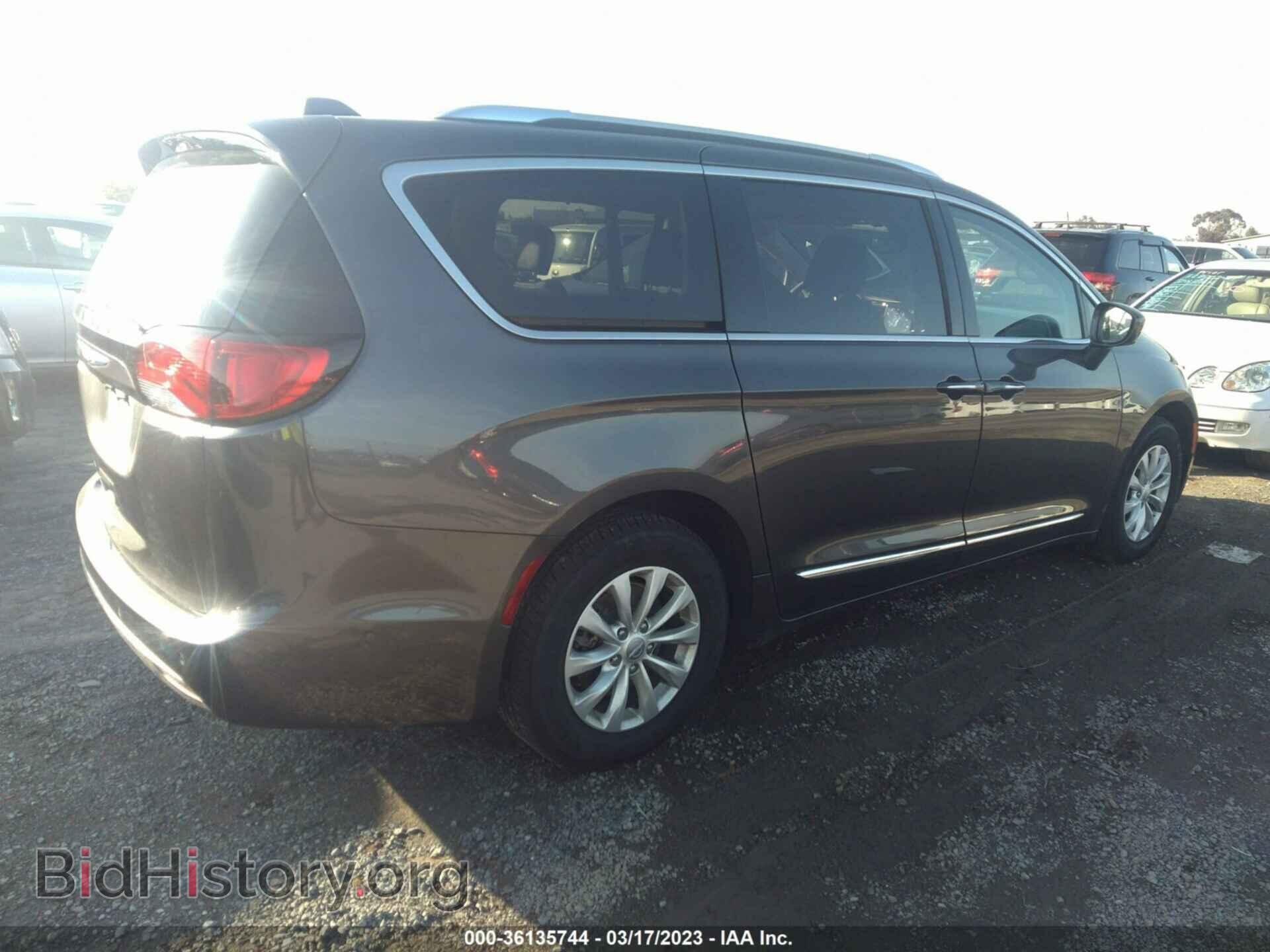 2019 CHRYSLER PACIFICA - VIN: 2C4RC1BG6KR666190 - Фото 4