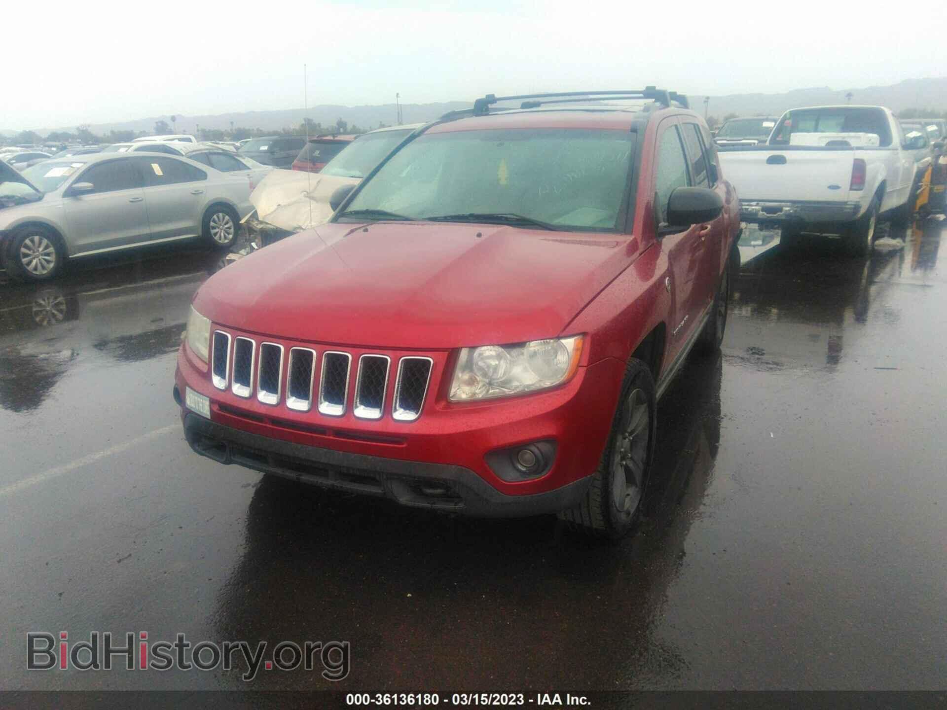 2011 JEEP COMPASS - VIN: 1J4NF5FB9BD205154 - Photo 2