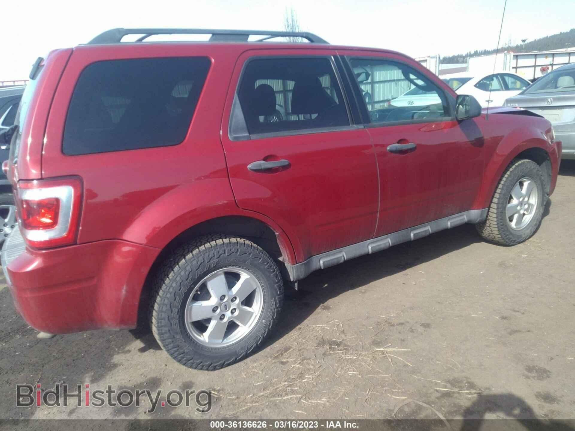 2011 FORD ESCAPE - VIN: 1FMCU9DG1BKA69330 - Фото 4