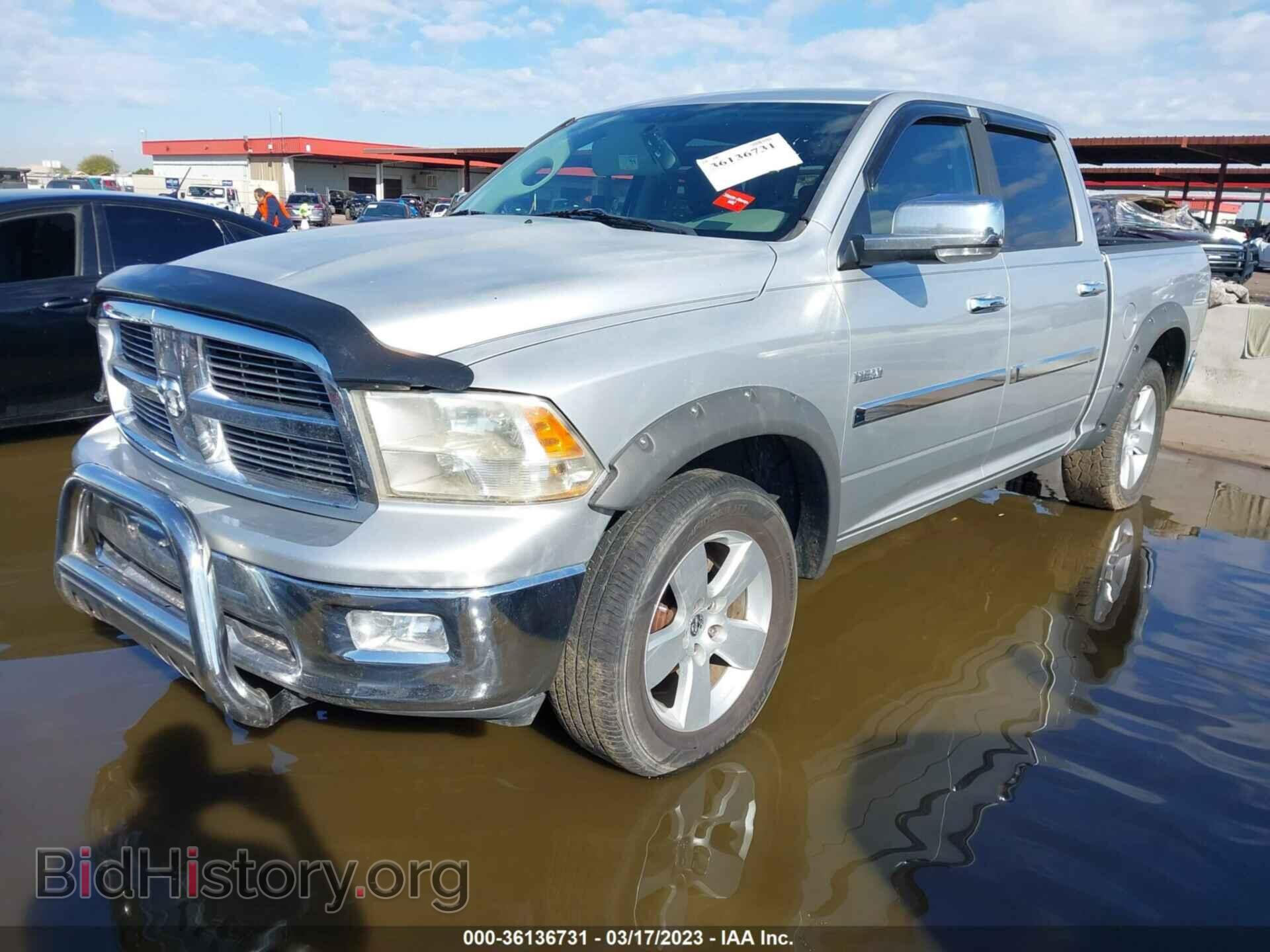 2010 DODGE RAM 1500 - VIN: 1D7RB1CT4AS147625 - Фото 2