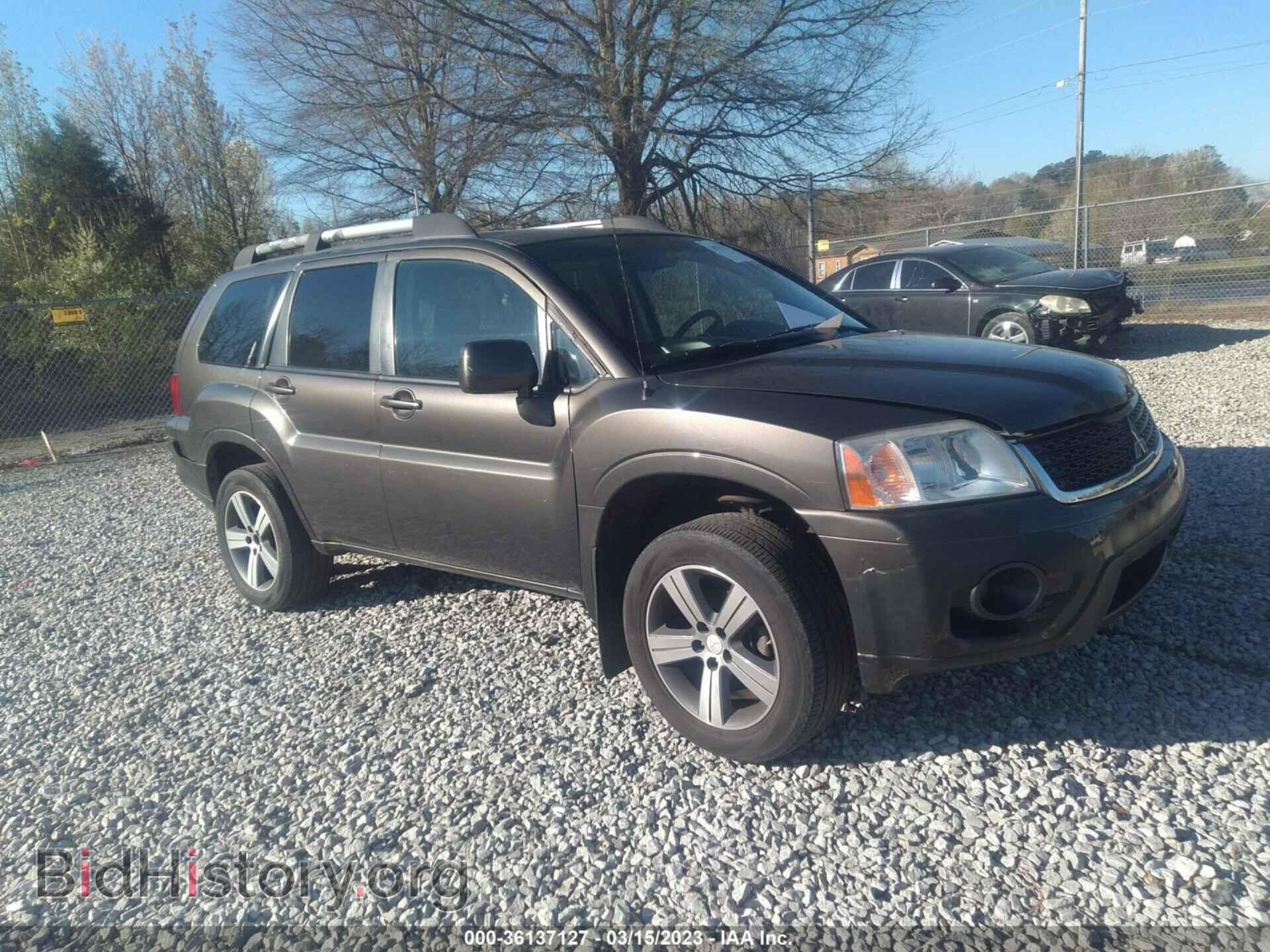 Photo 4A4JM3AS2BE009727 - MITSUBISHI ENDEAVOR 2011