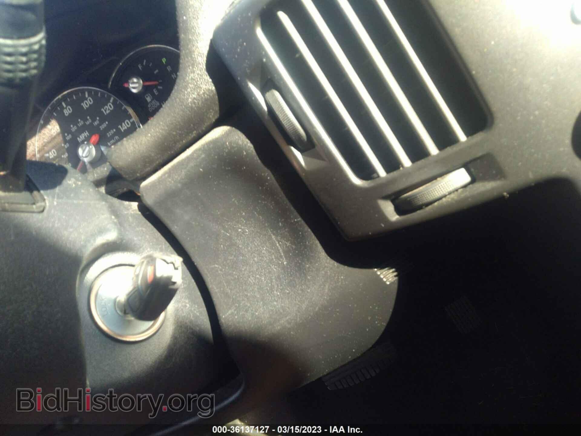 2011 MITSUBISHI ENDEAVOR - VIN: 4A4JM3AS2BE009727 - Фото 11