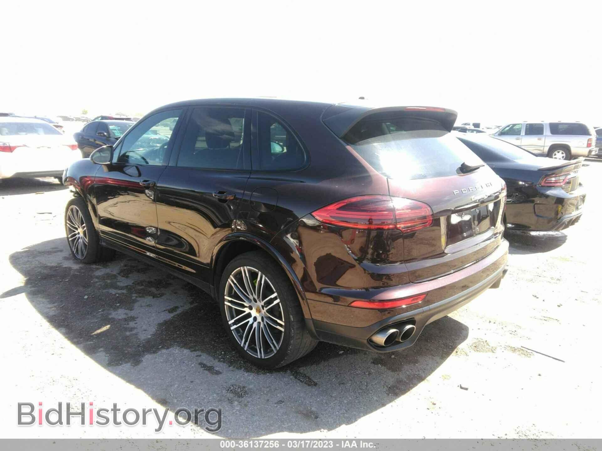 2018 PORSCHE CAYENNE - VIN: WP1AE2A29JLA70497 - Фото 3