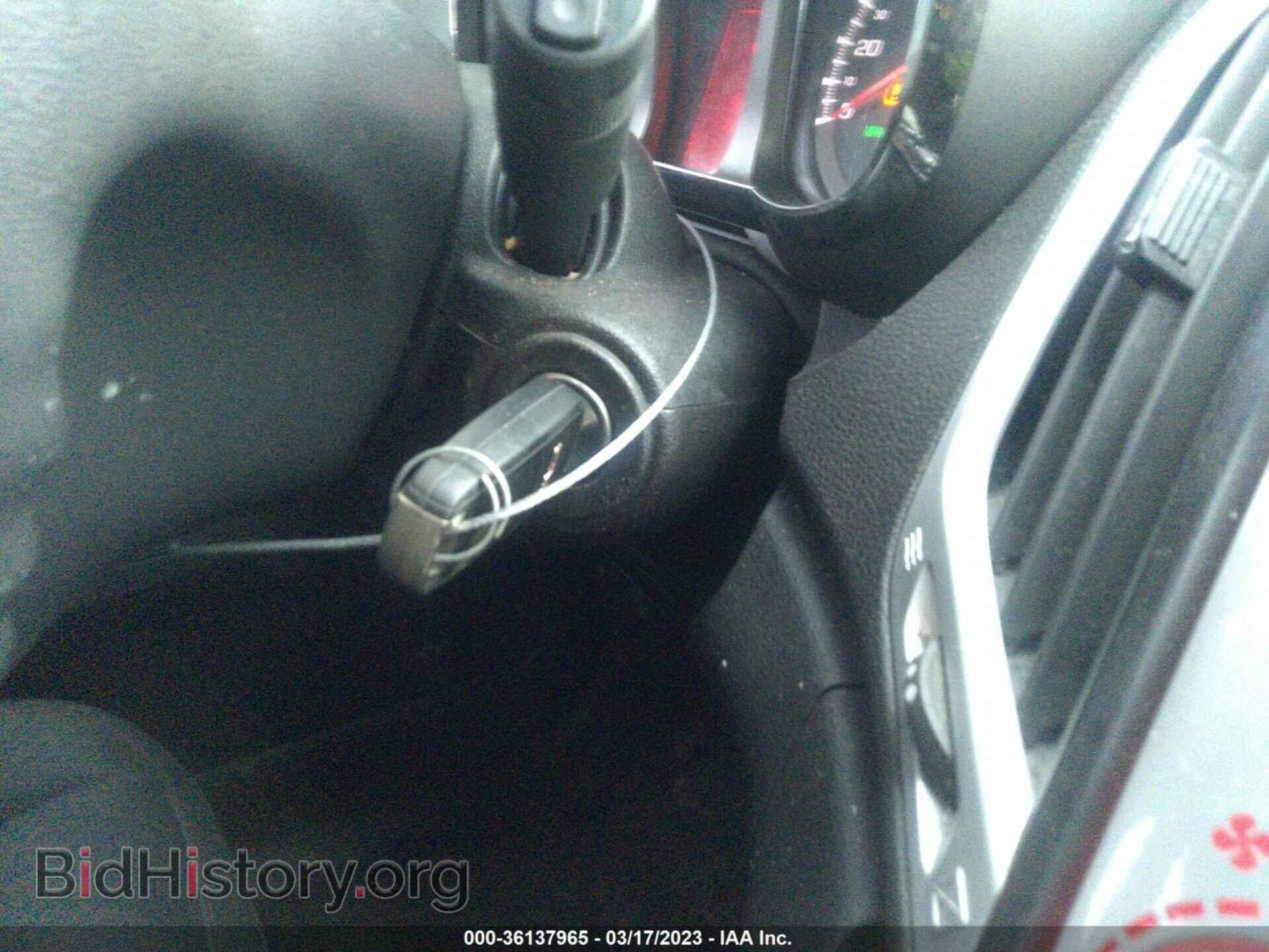 2011 GMC TERRAIN - VIN: 2CTALMEC9B6381321 - Photo 11
