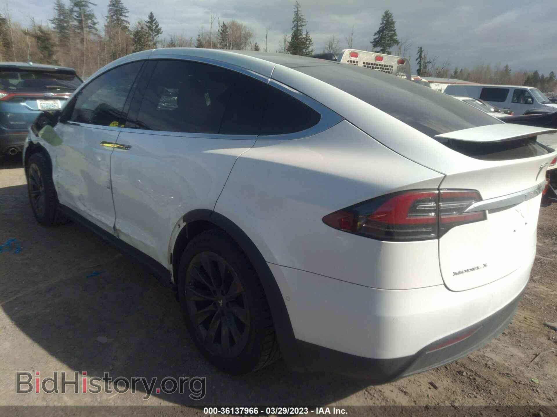 2018 TESLA MODEL X - VIN: 5YJXCBE20JF136790 - Фото 3