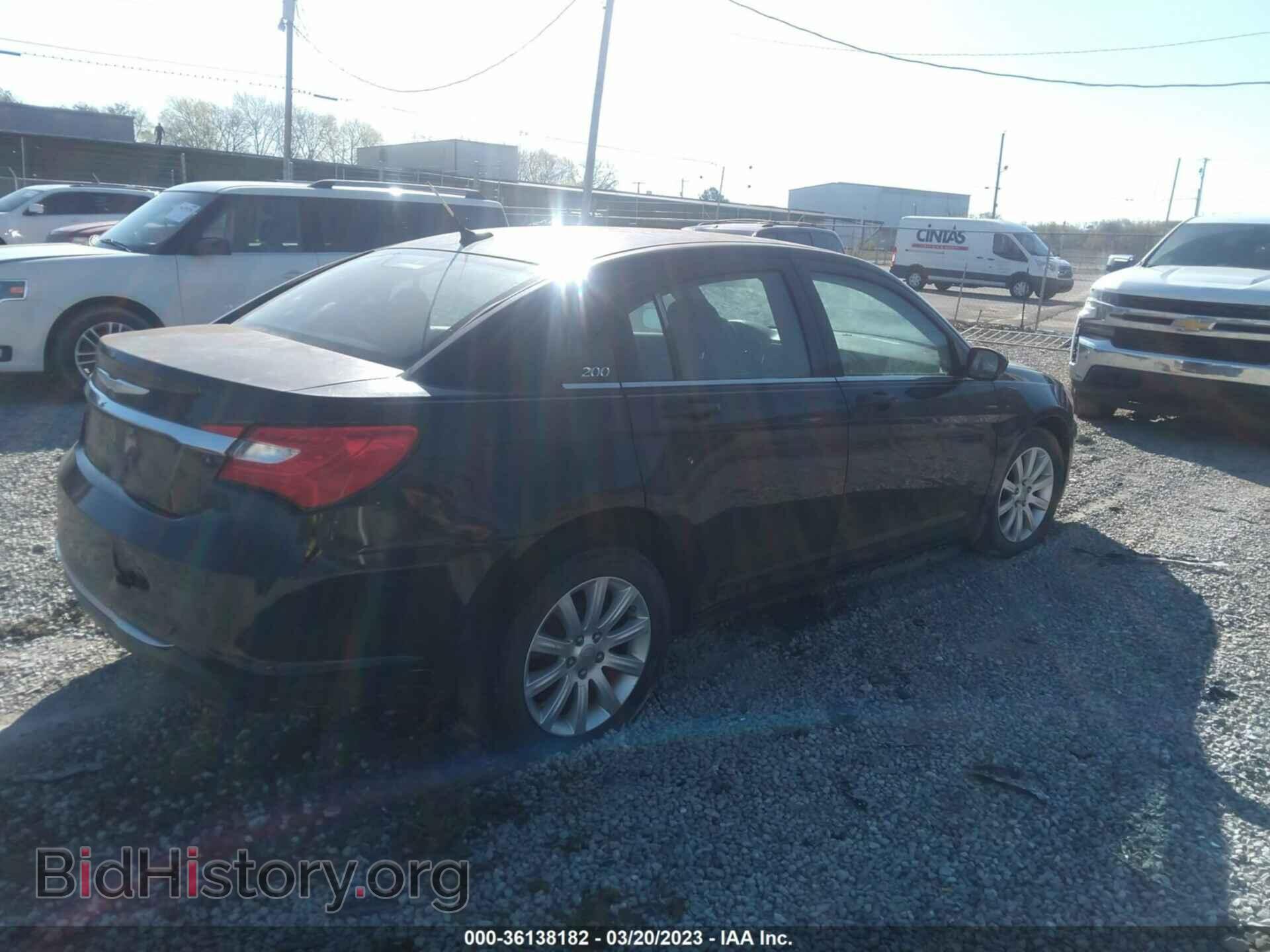2011 CHRYSLER 200 - VIN: 1C3BC1FG7BN548310 - Фото 4