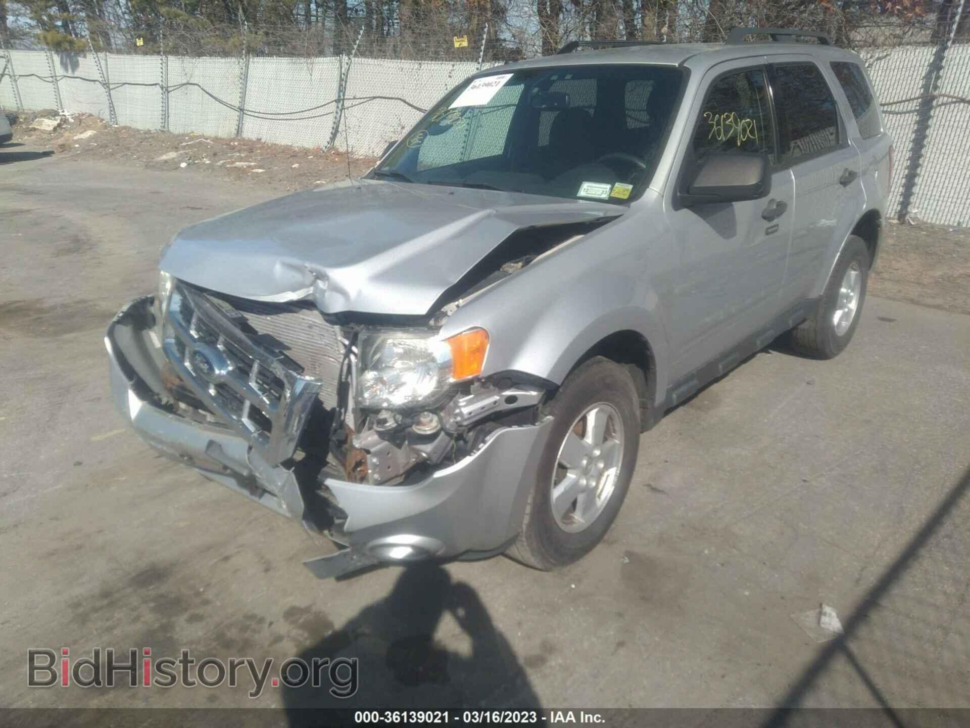 2012 FORD ESCAPE - VIN: 1FMCU9D71CKC24458 - Фото 2