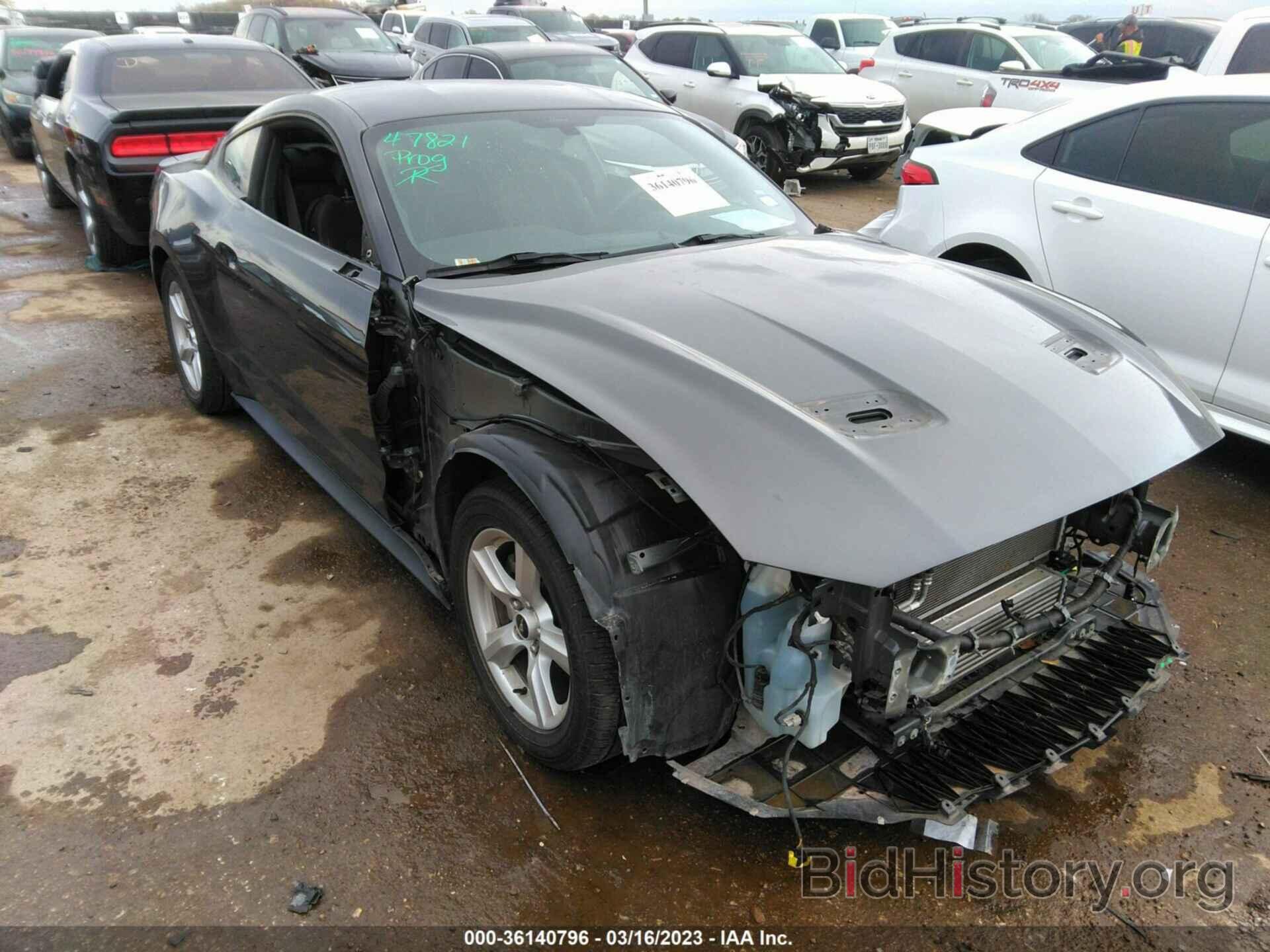 Photo 1FA6P8TH4J5116351 - FORD MUSTANG 2018