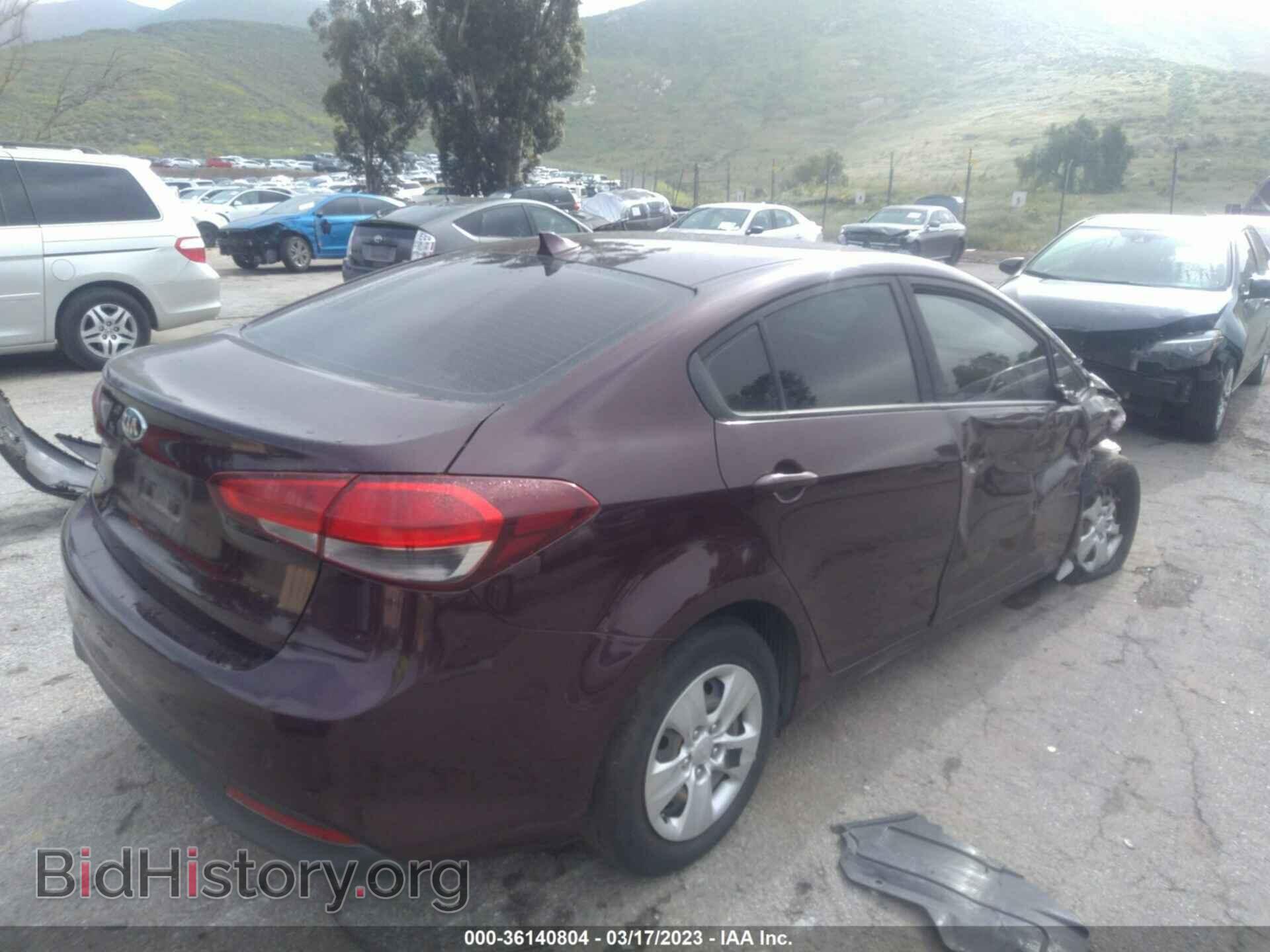 2017 KIA FORTE - VIN: 3KPFK4A78HE089942 - Фото 4