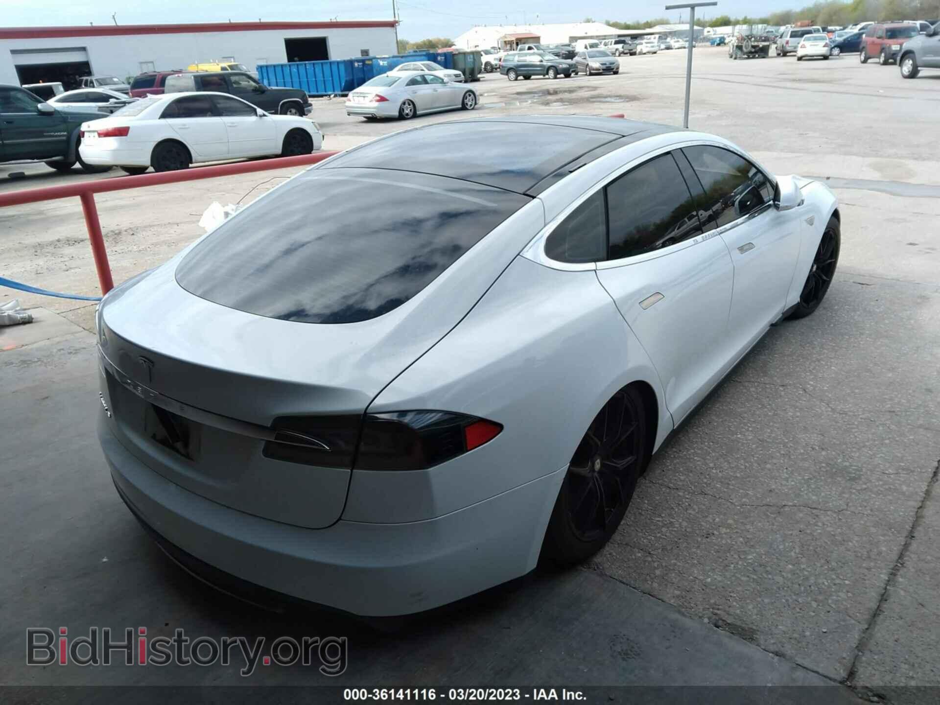 2013 TESLA MODEL S - VIN: 5YJSA1DG6DFP04021 - Фото 4