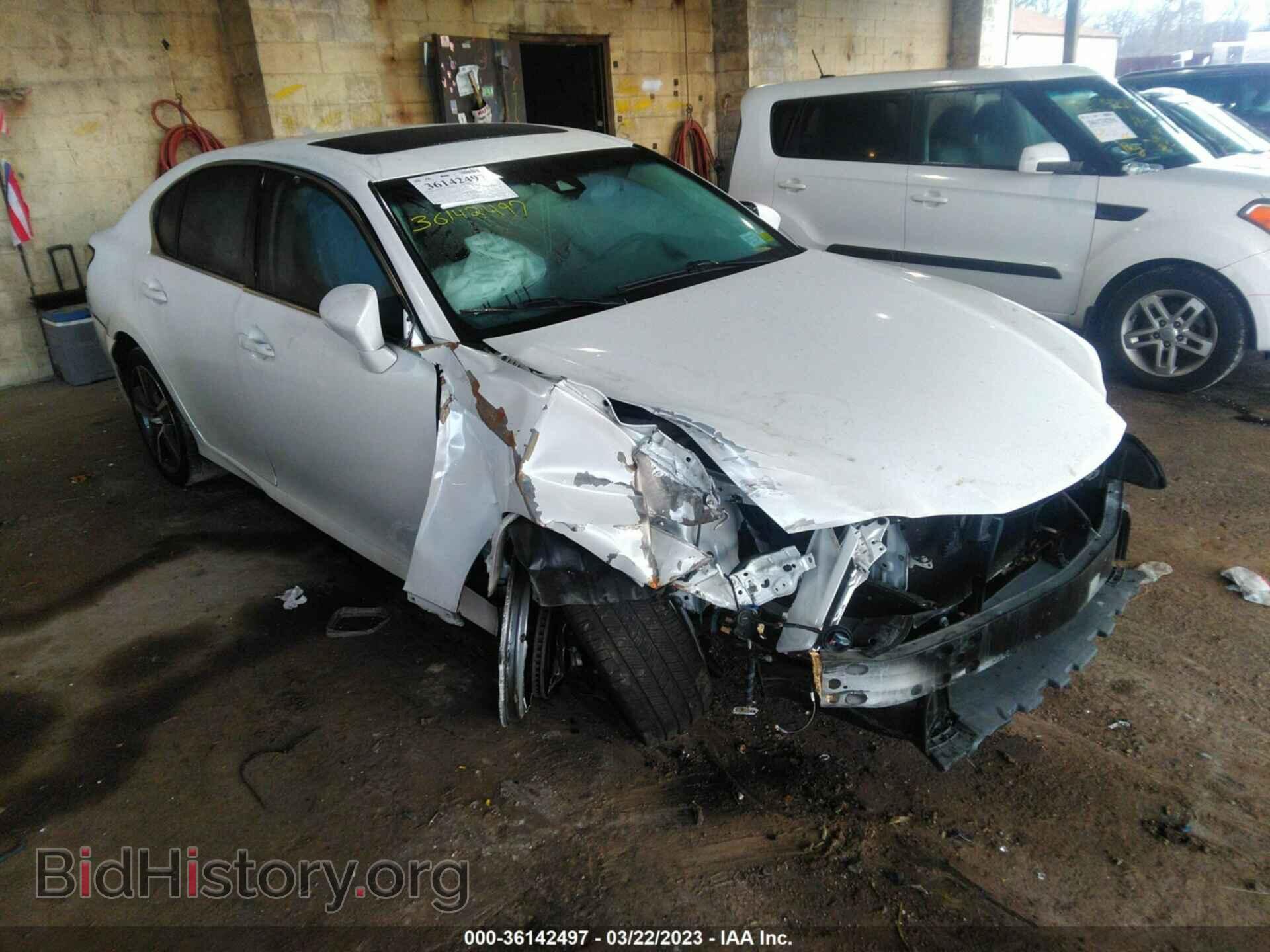 2018 LEXUS GS - VIN: JTHCZ1BL0JA007749 - Photo 1