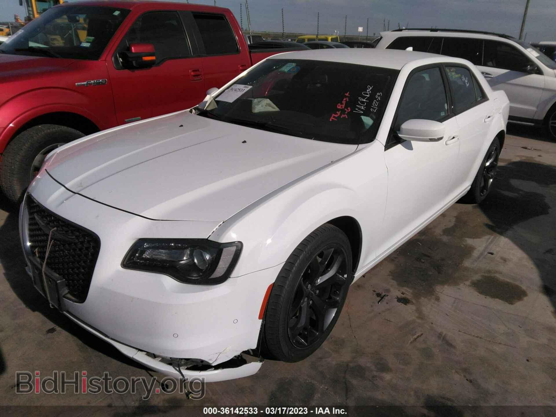 2021 CHRYSLER 300 - VIN: 2C3CCABG2MH554358 - Фото 2