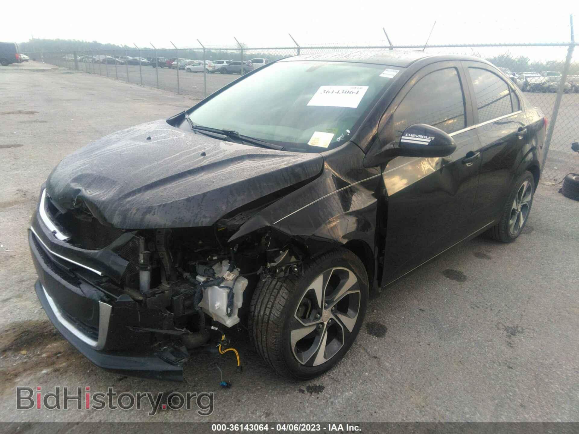 2017 CHEVROLET SONIC - VIN: 1G1JF5SB7H4137738 - Фото 2