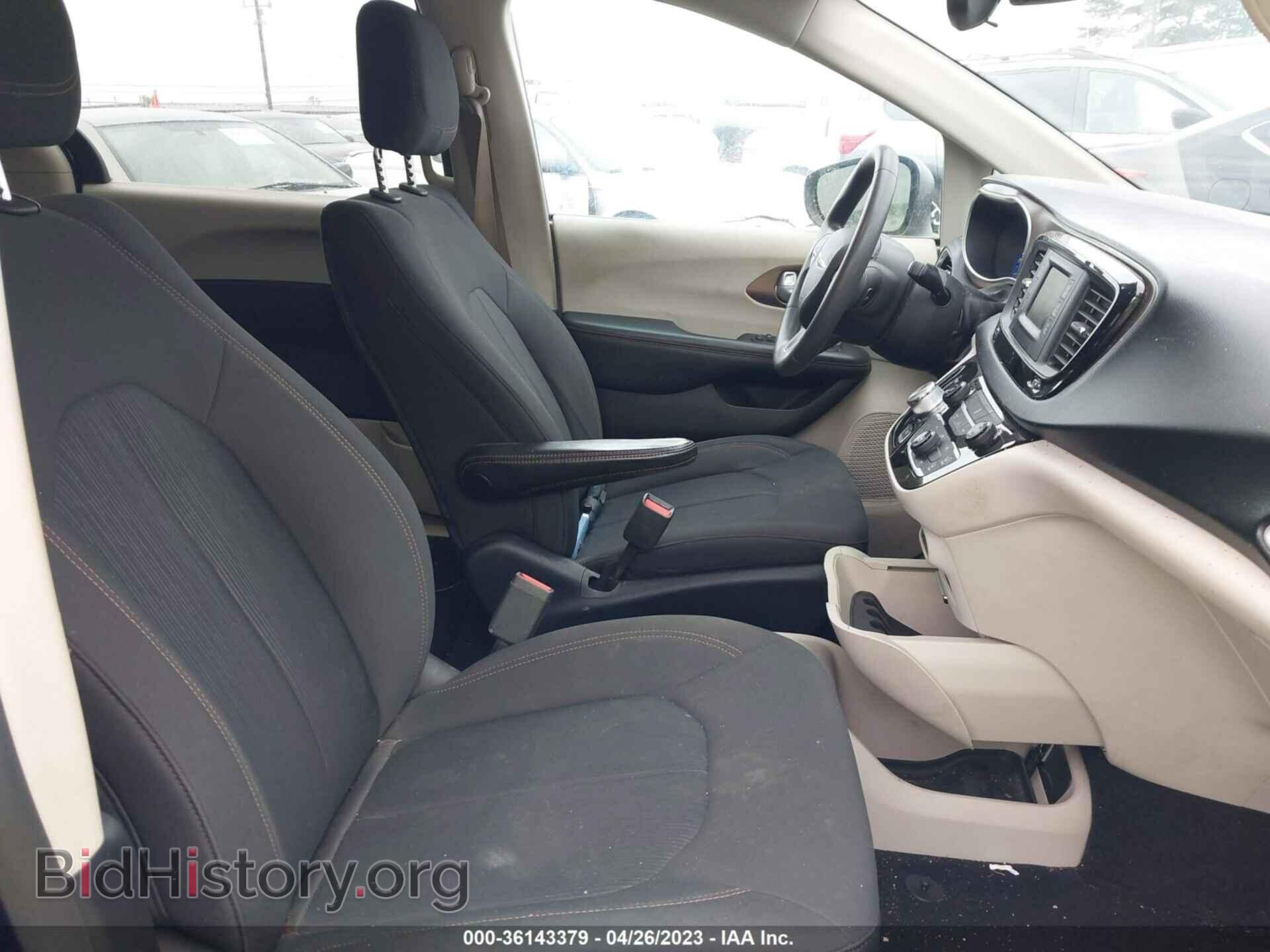 2017 CHRYSLER PACIFICA - VIN: 2C4RC1CG5HR521939 - Photo 5