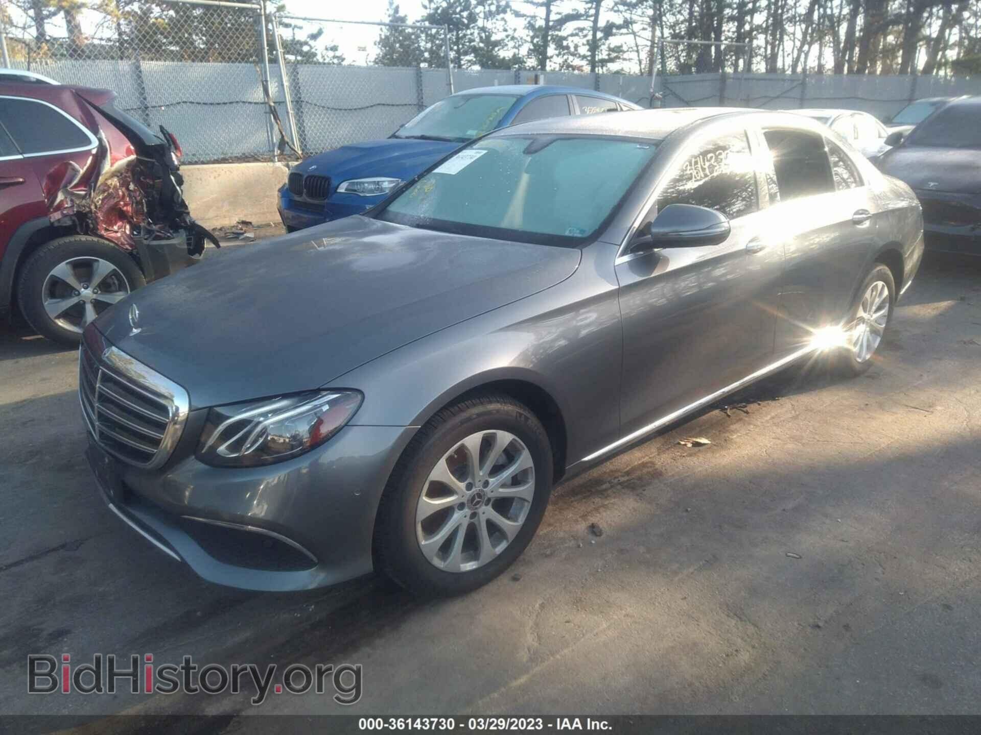 2018 MERCEDES-BENZ E-CLASS - VIN: WDDZF4KB4JA349904 - Фото 2