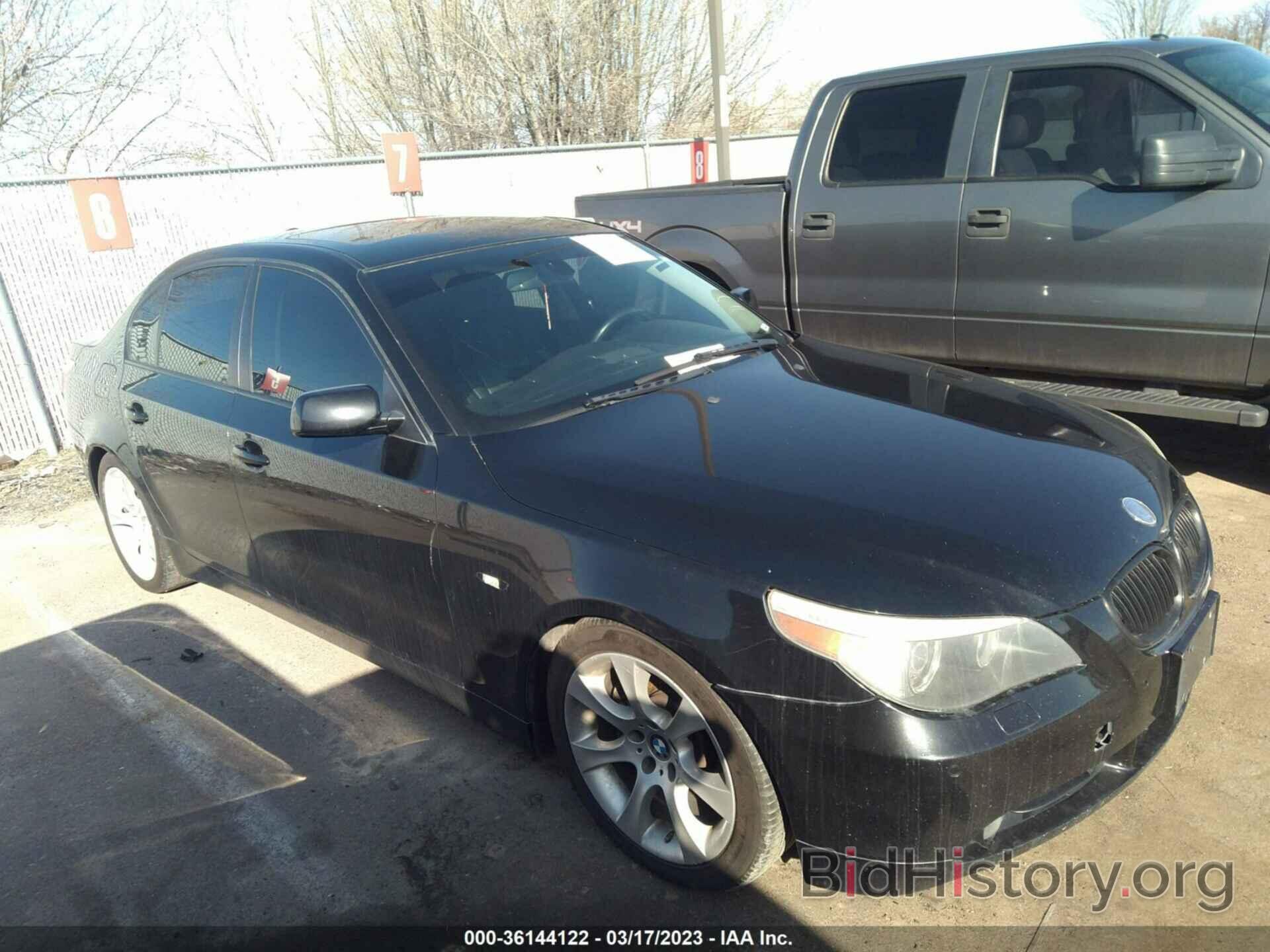 Photo WBANB53507CN93935 - BMW 5 SERIES 2007