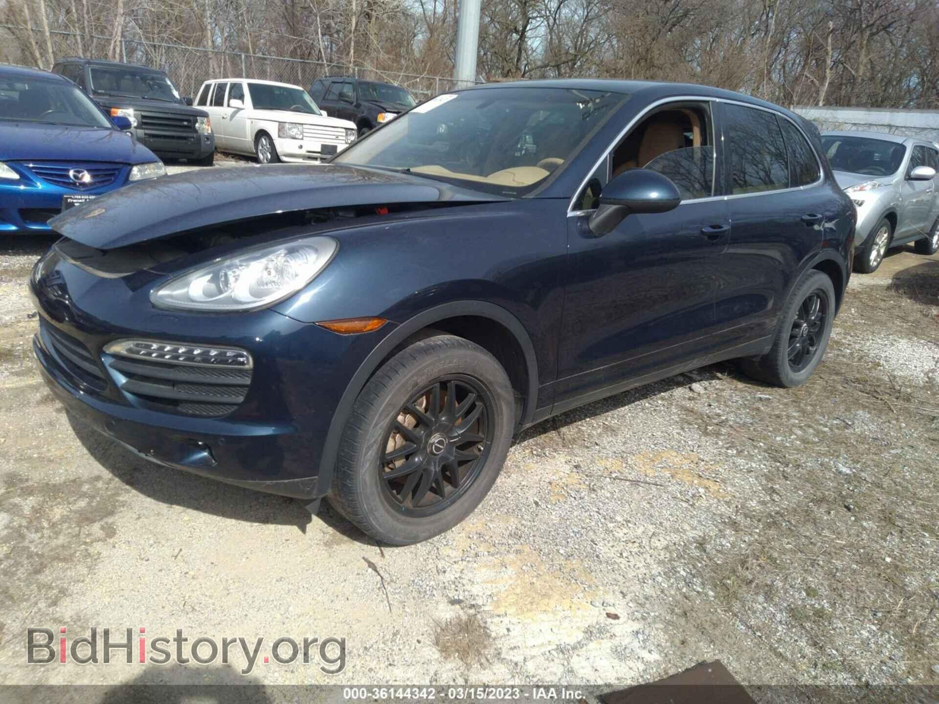 2013 PORSCHE CAYENNE - VIN: WP1AB2A22DLA85856 - Фото 2
