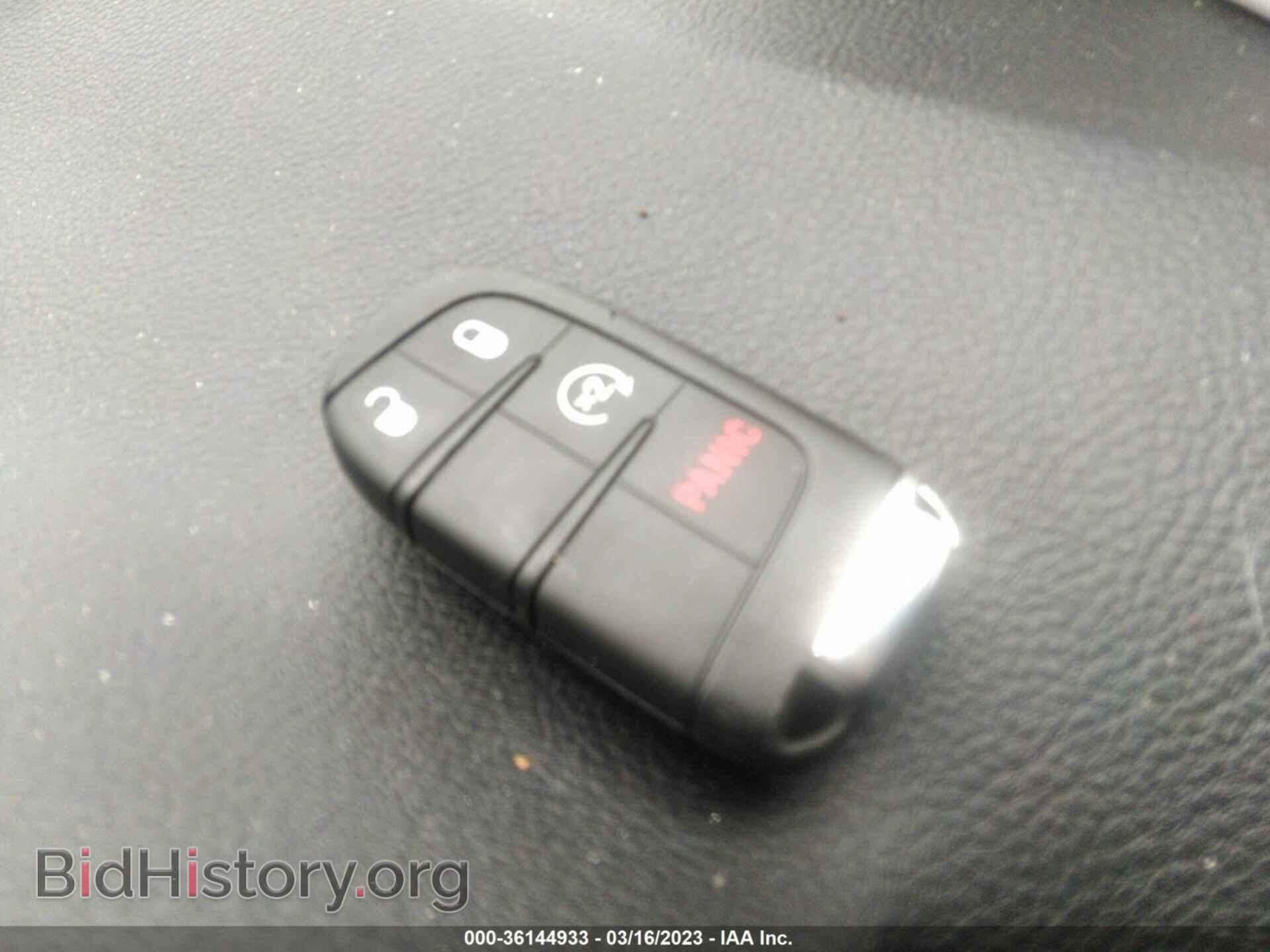 2019 JEEP COMPASS - VIN: 3C4NJCBB5KT706521 - Фото 11