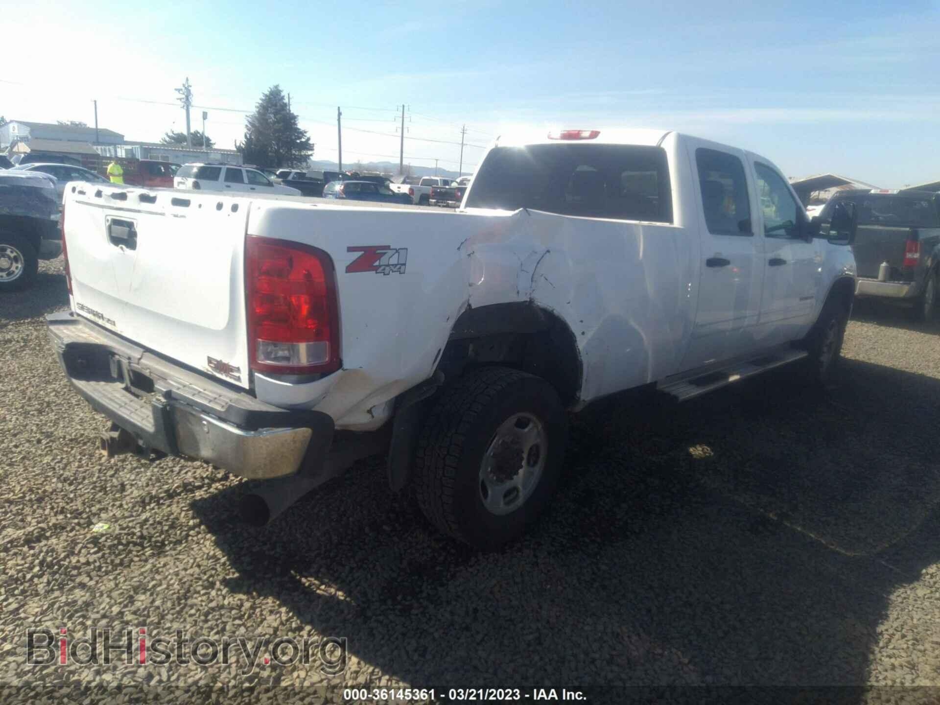 2013 GMC SIERRA 2500HD - VIN: 1GT120C8XDF144822 - Фото 4