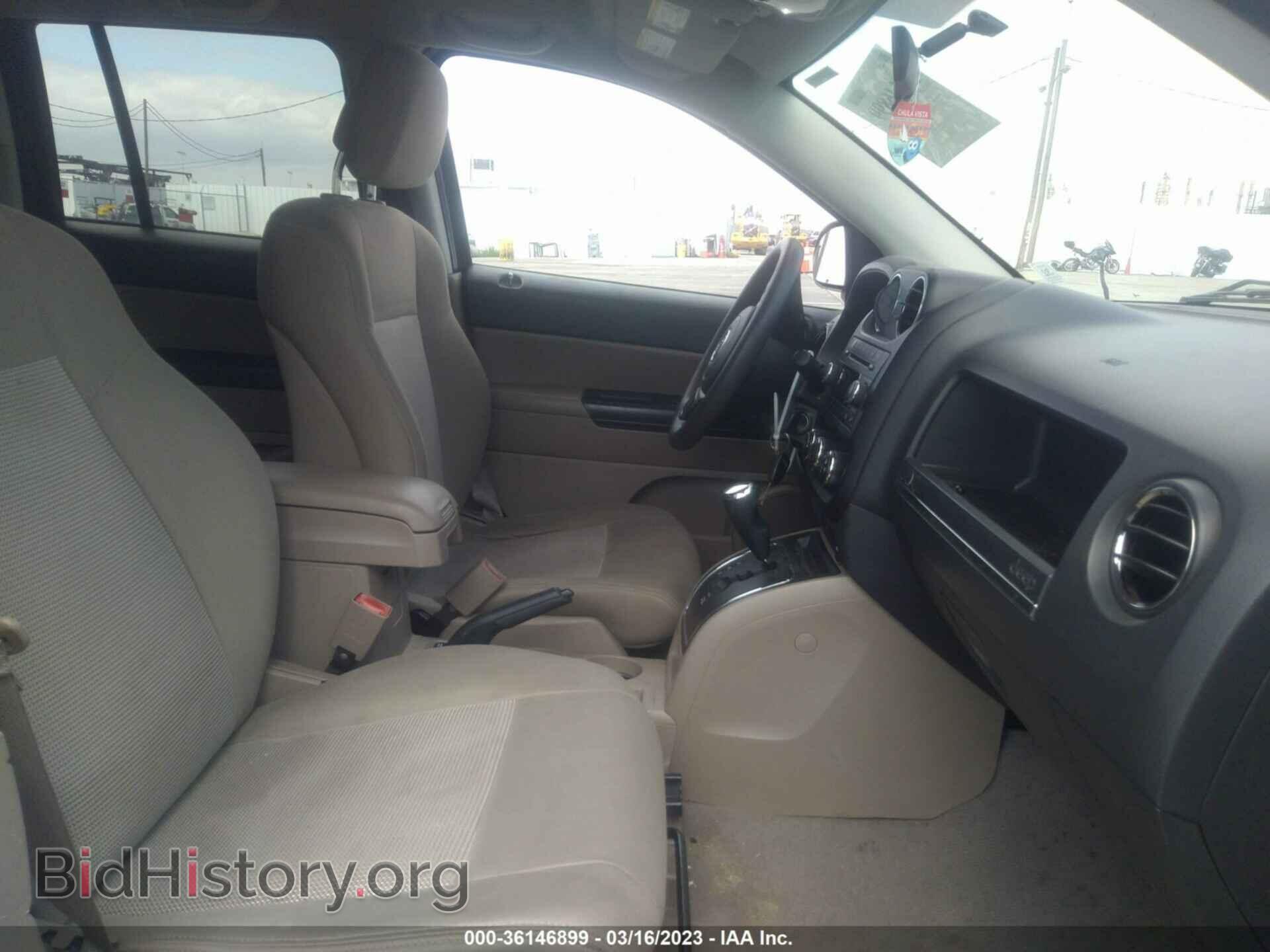 2011 JEEP COMPASS - VIN: 1J4NF1FB4BD226325 - Photo 5